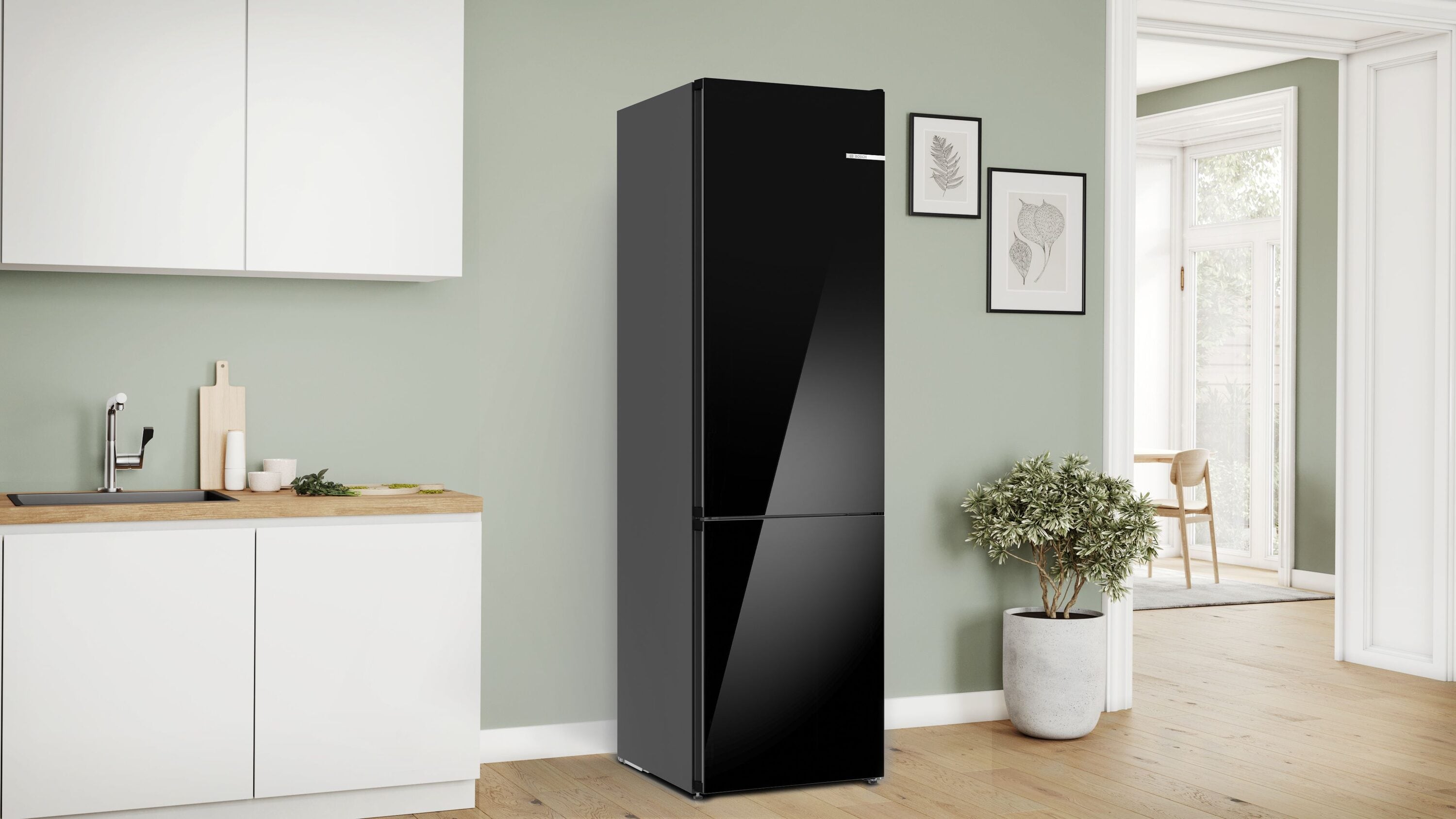 Bosch B24CB80ESB Bottom-Freezer-Refrigerators - View #3
