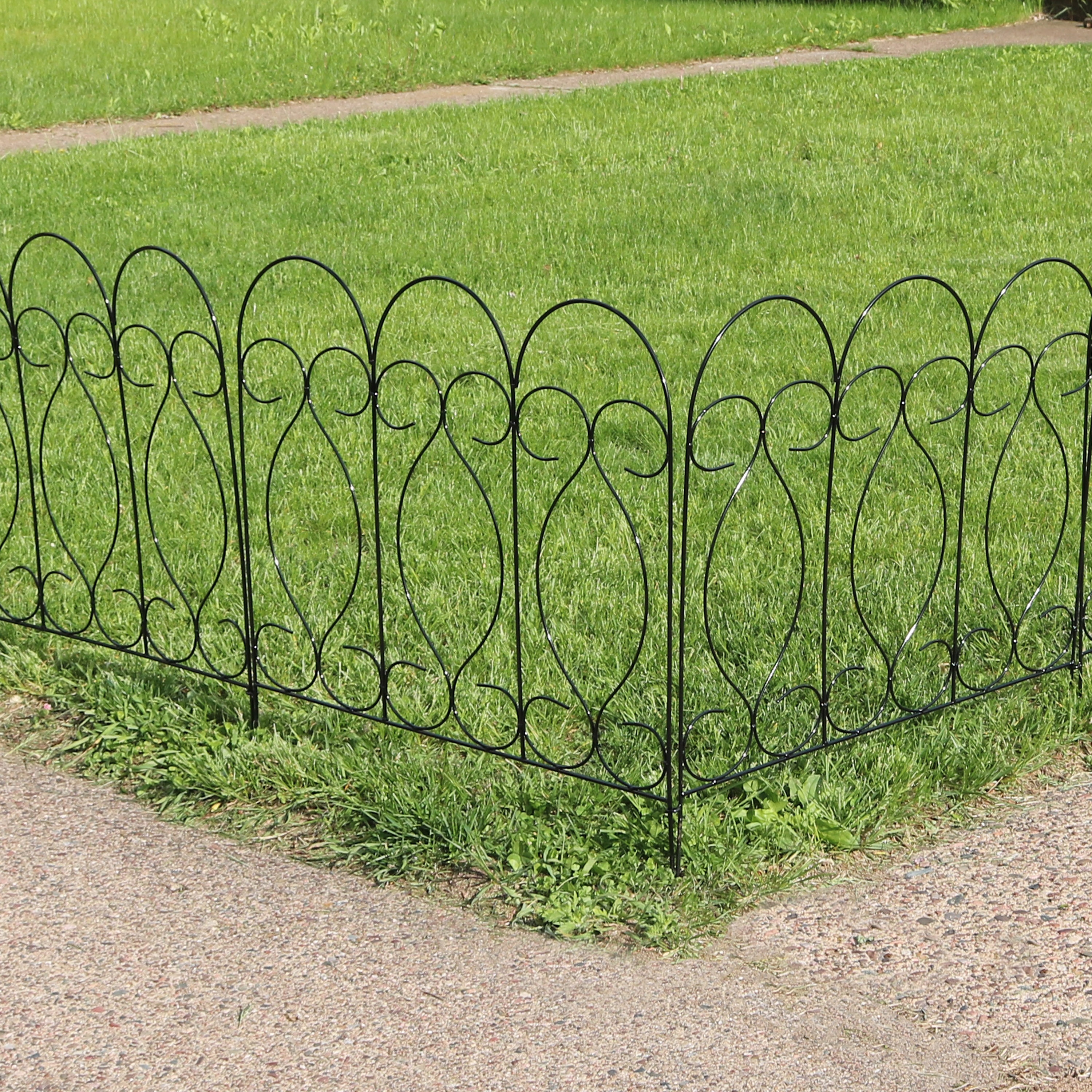 Sunnydaze Decor 0.125-in x 24-in Black Metal Steel Decorative Fencing ...