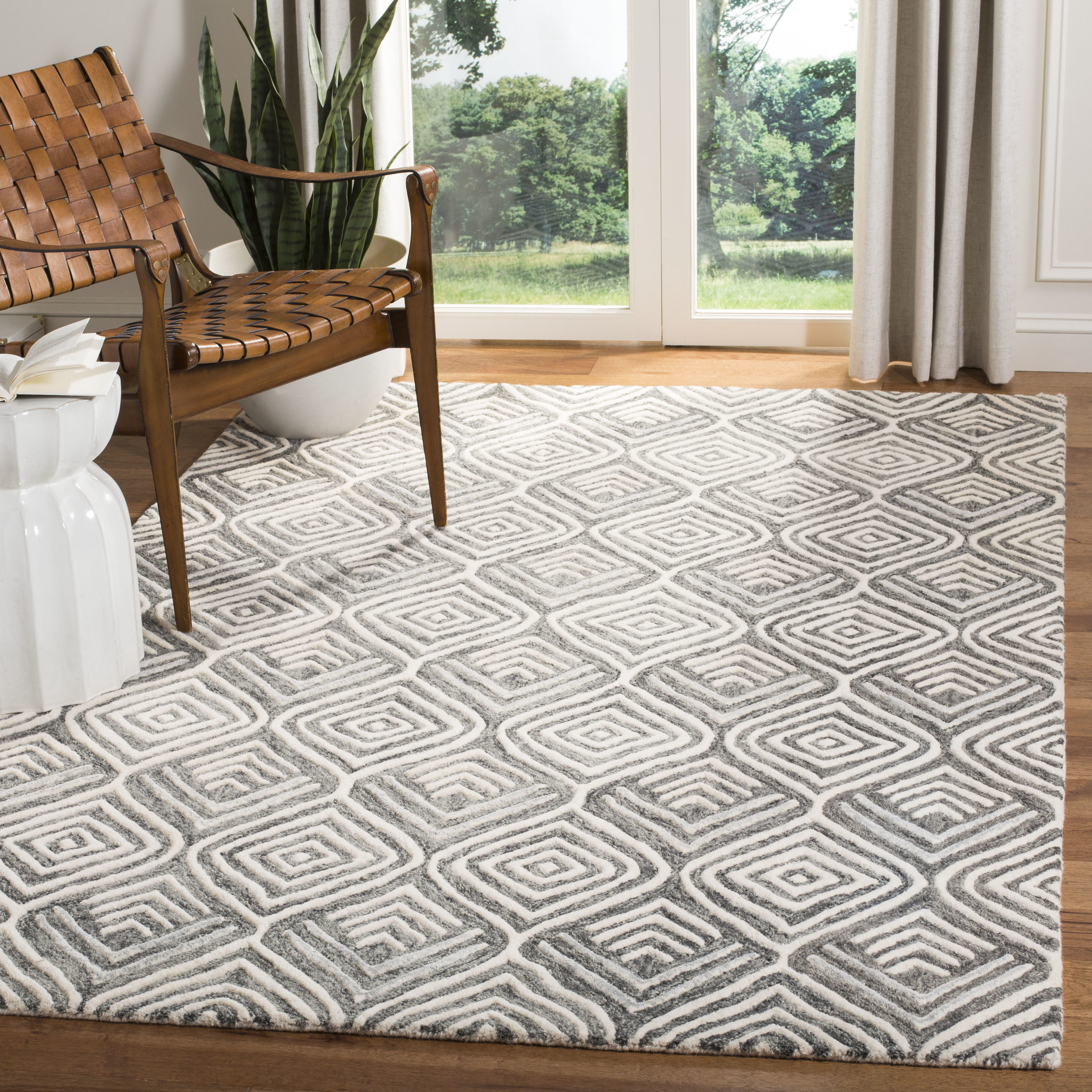 Elegant Ivory & Grey Floral Tufted Wool Square Rug - 6'x6'