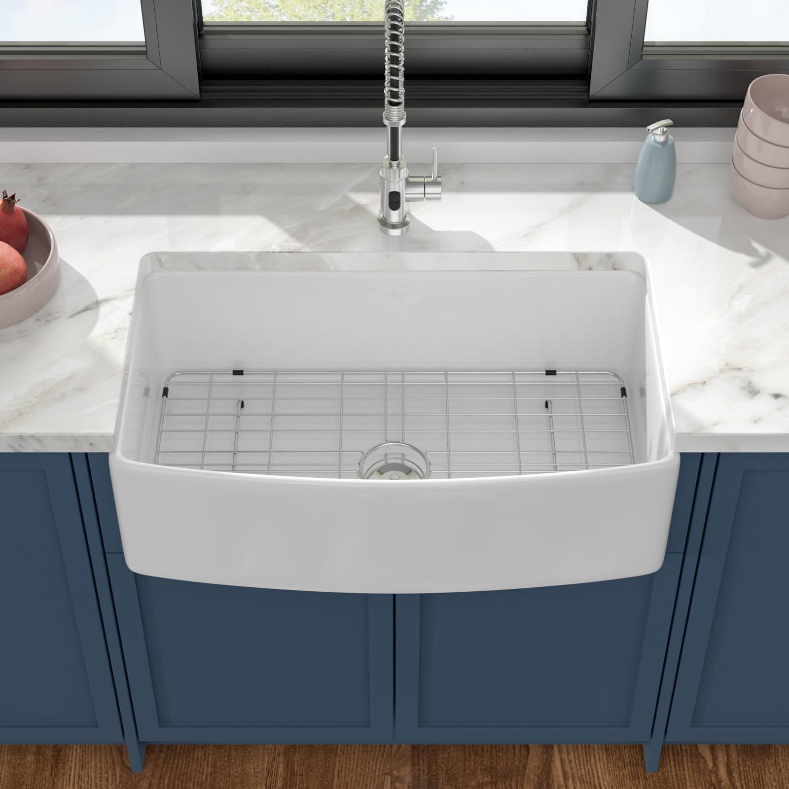 Dcolora 33-in White Curved Ceramic Farmhouse Sink Fireclay Apron Front Single Bowl Glossy Kitchen Sink with Arc Edge DC-A8875