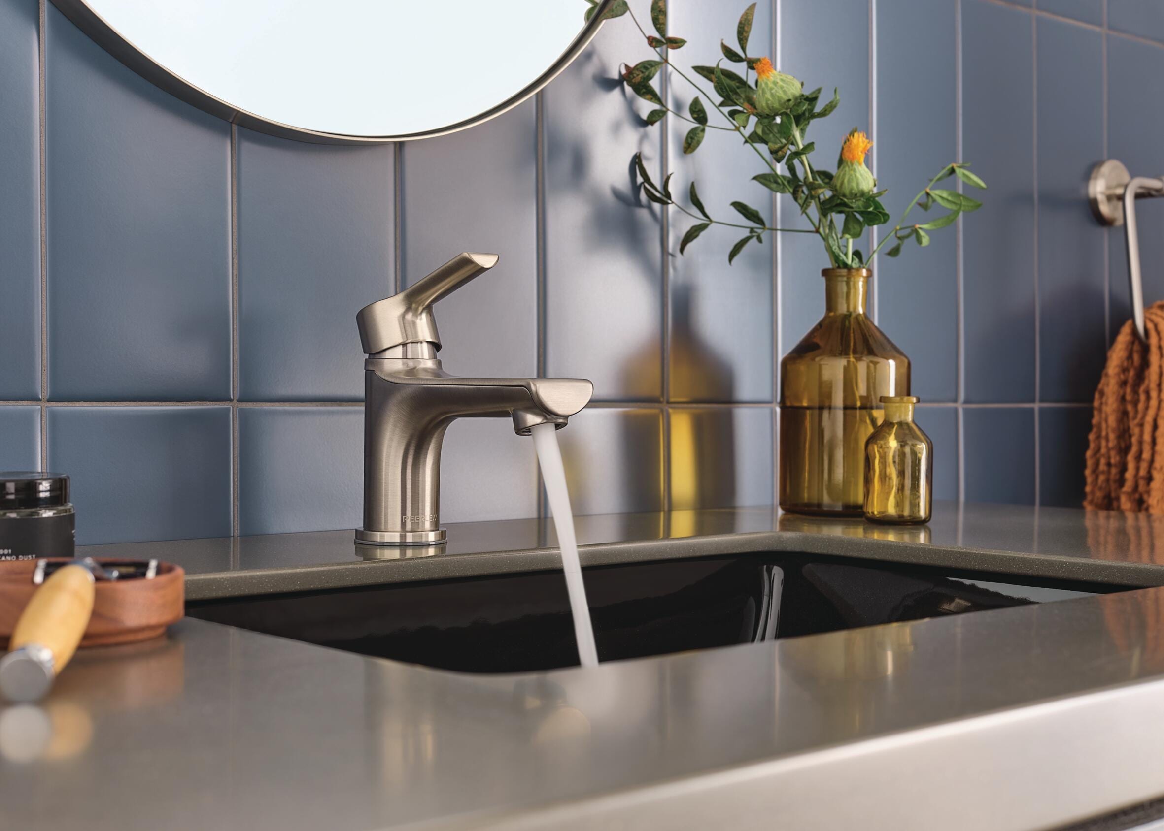 Flute Modern Brushed Nickel Single-Handle Bathroom Faucet