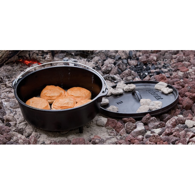 Lodge Cast Iron 6 Quart/12 Inch Cast Iron Camp Dutch Oven with Lid - Black,  Induction Compatible, Seasoned with Natural Vegetable Oil in the Cooking  Pots department at