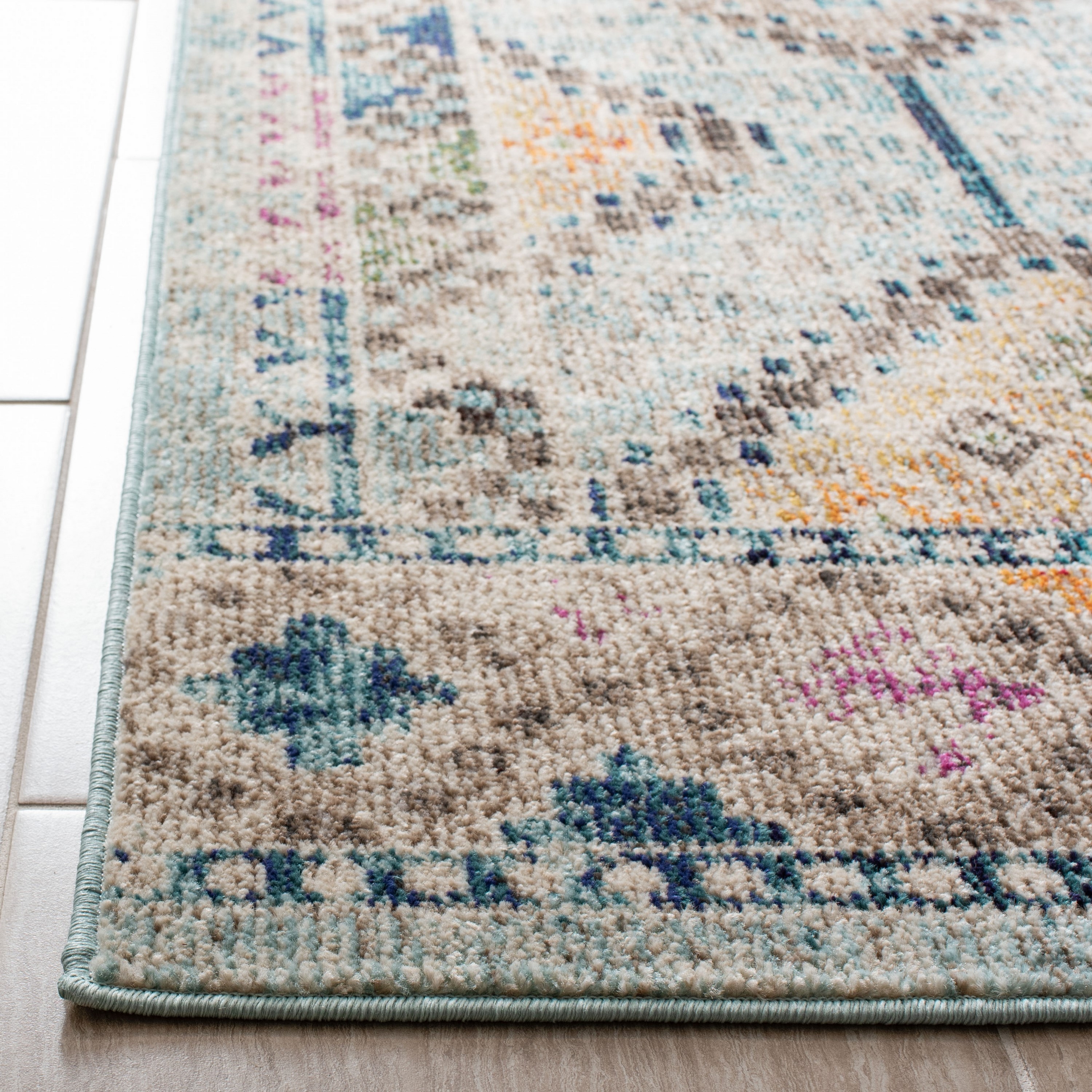 Safavieh MAD418K-214 rugs - View #4