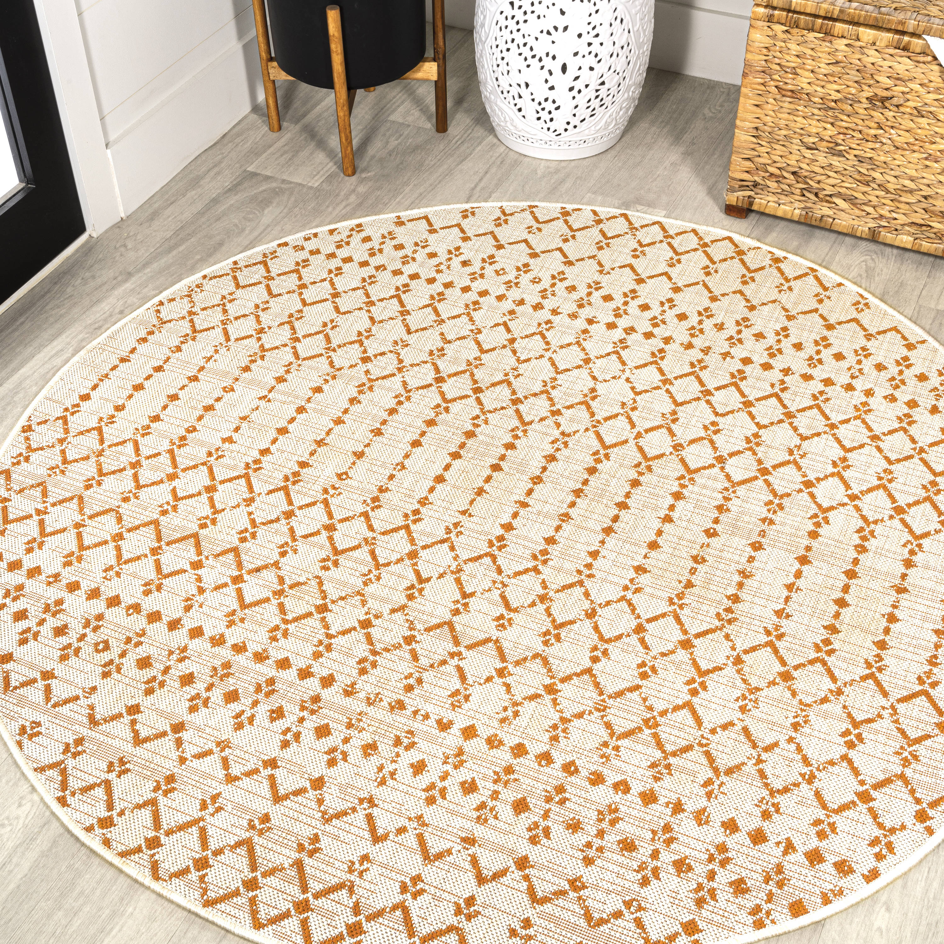 JONATHAN  Y SMB108O-5R Santa Monica Ourika Filigree Textured Weave 5 x 5 (ft) Loomed Polypropylene Cream/Orange Round Indoor/Outdoor Trellis Coastal Area rug