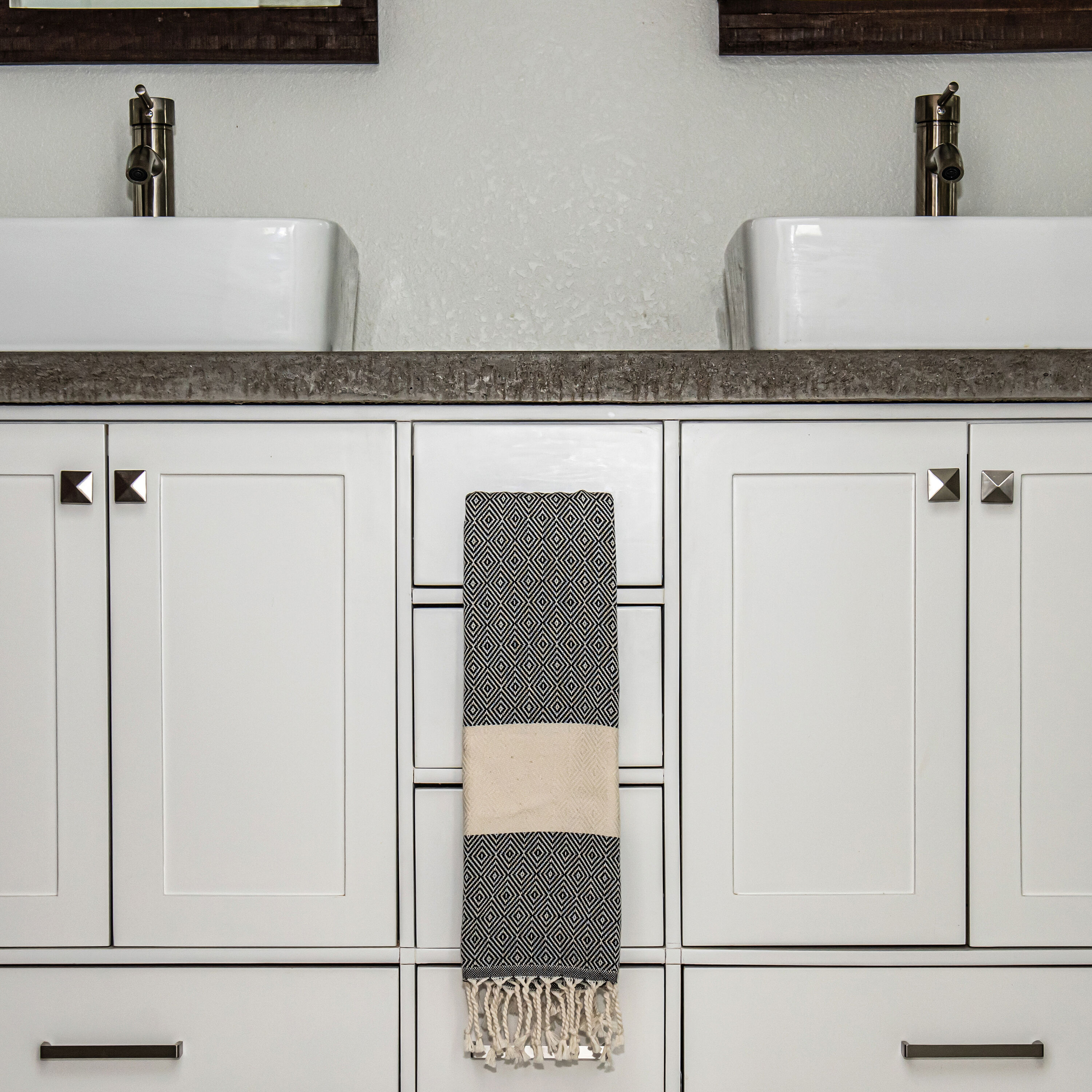 Deerlux QI004005.BK.4 Bath-Towels - View #4