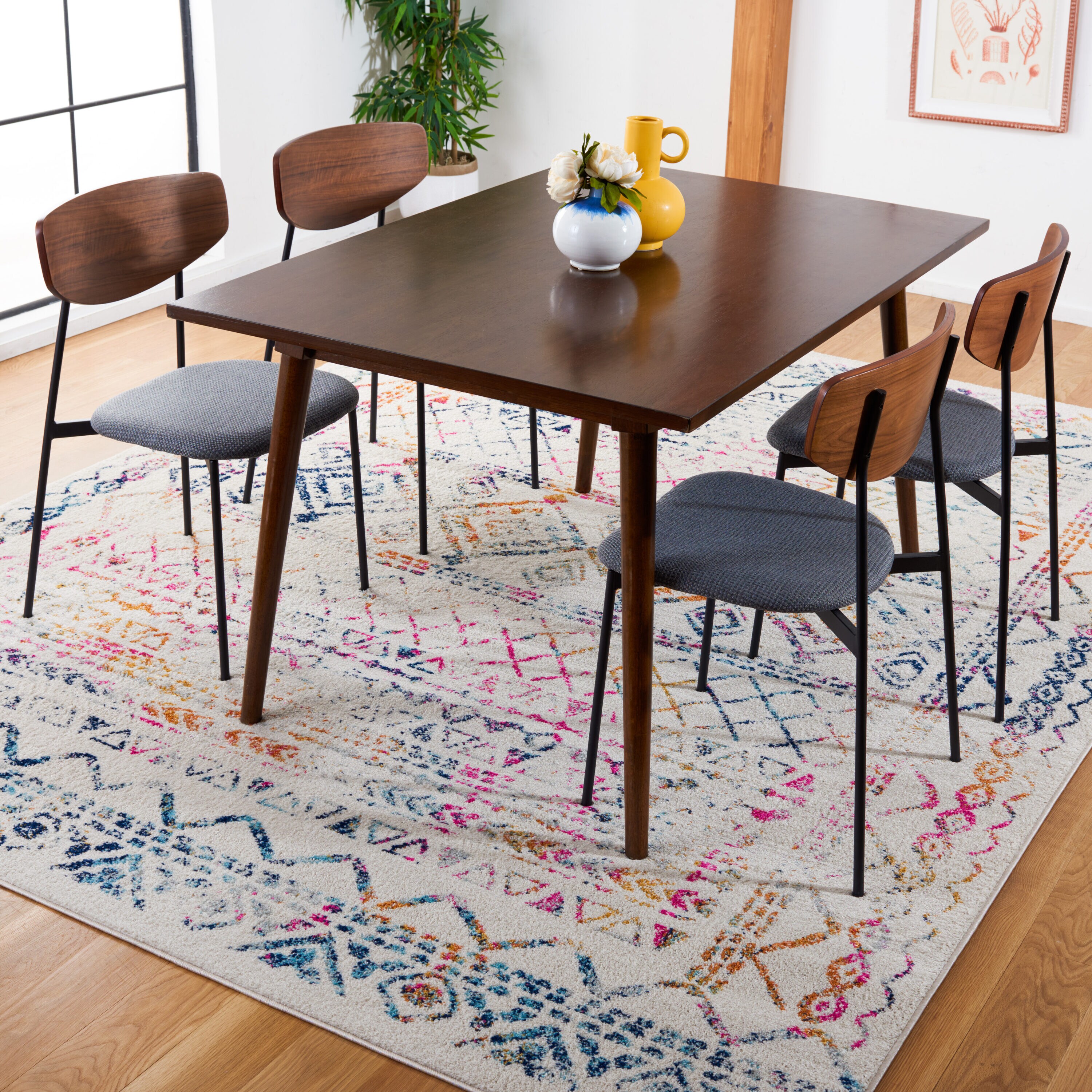 Tulum 8 x 10 (ft) Loomed Polypropylene Ivory/Fuchsia Rectangular Indoor Geometric Bohemian/Eclectic Spot Clean Only Area rug