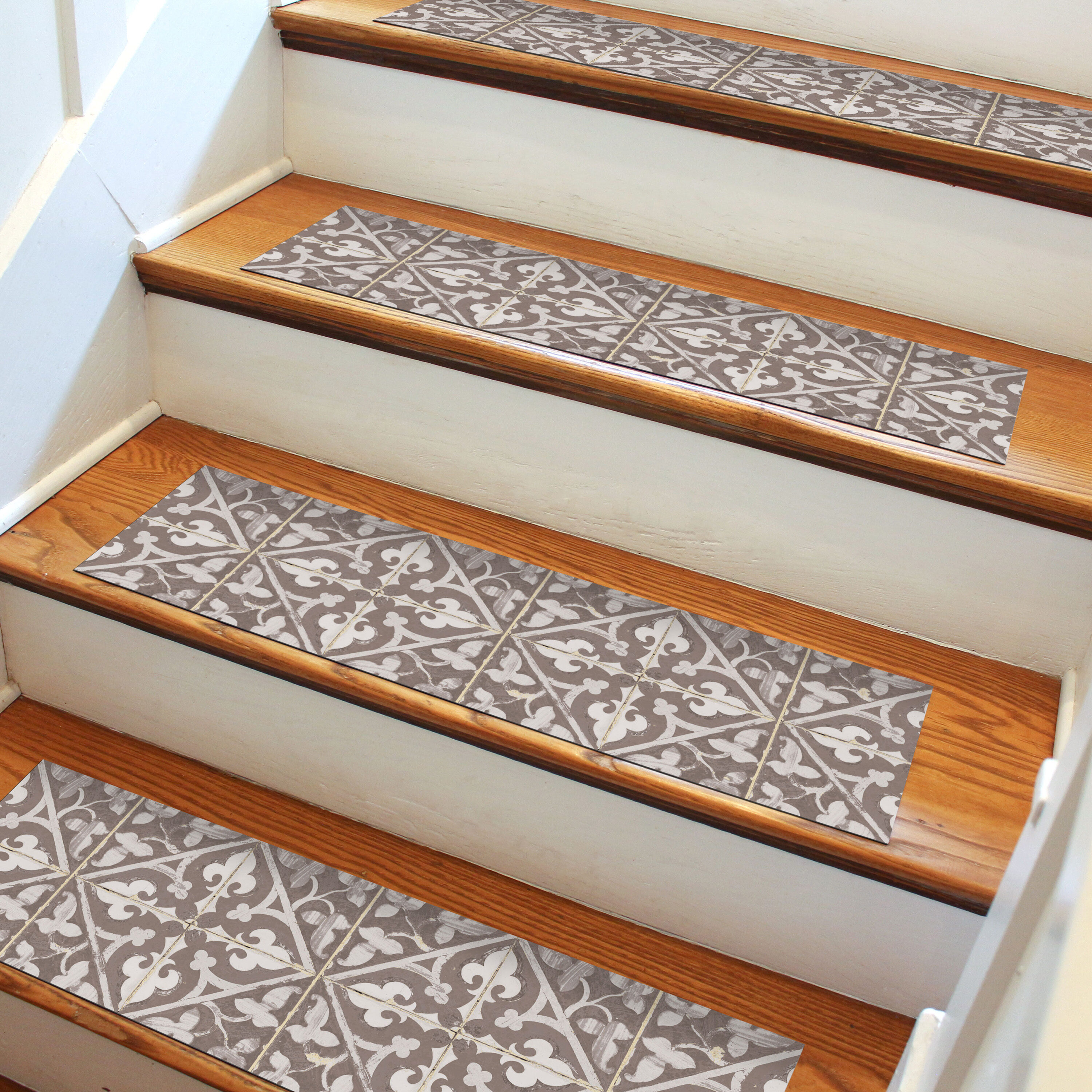 Bungalow Flooring FlorArt Taupe Indoor Machine Washable Stair Tread Rug ...