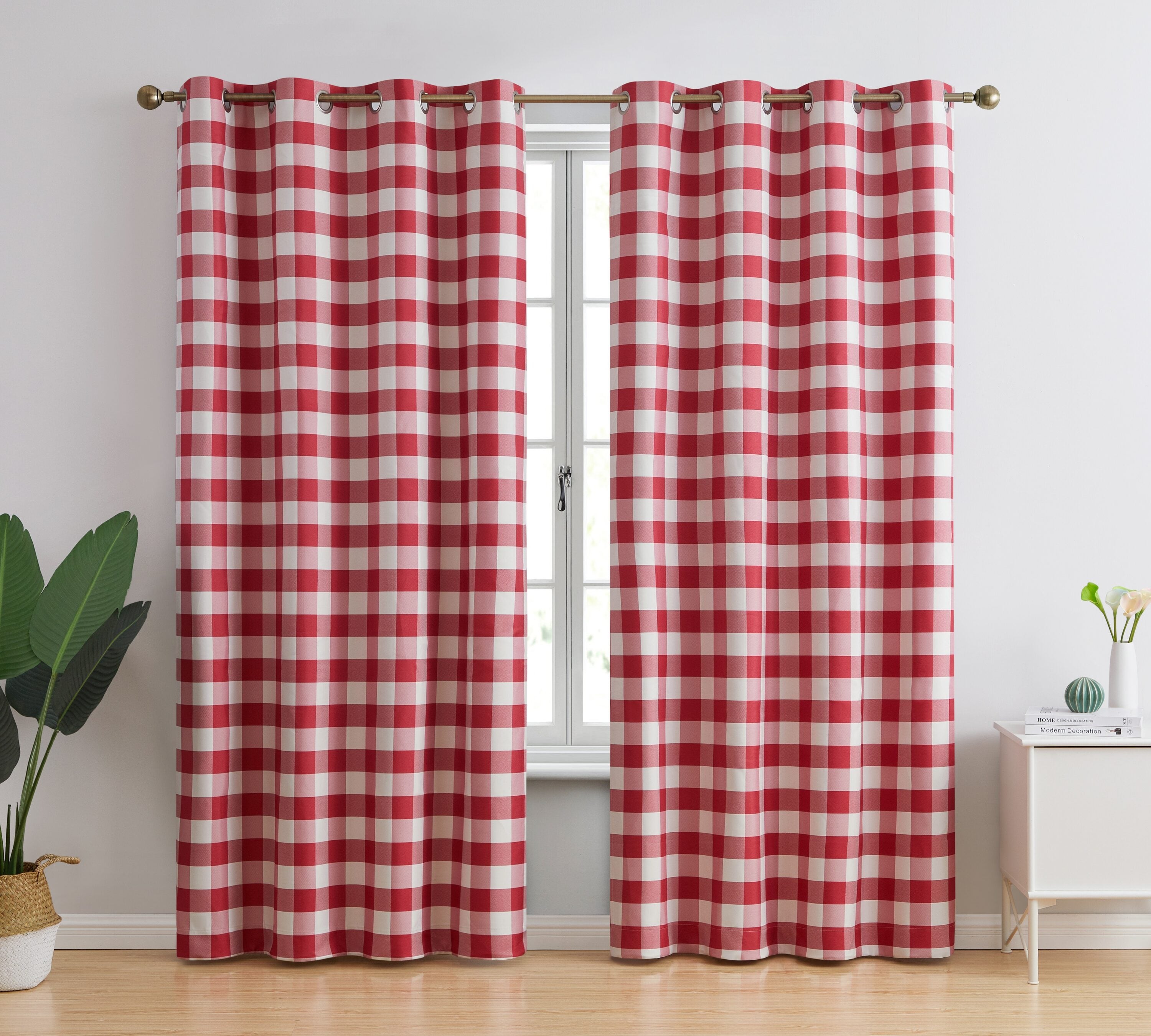 HLC.me ANDRSN-RED72 72-Inches Red Blackout Thermal lined Grommet Curtain panel pair