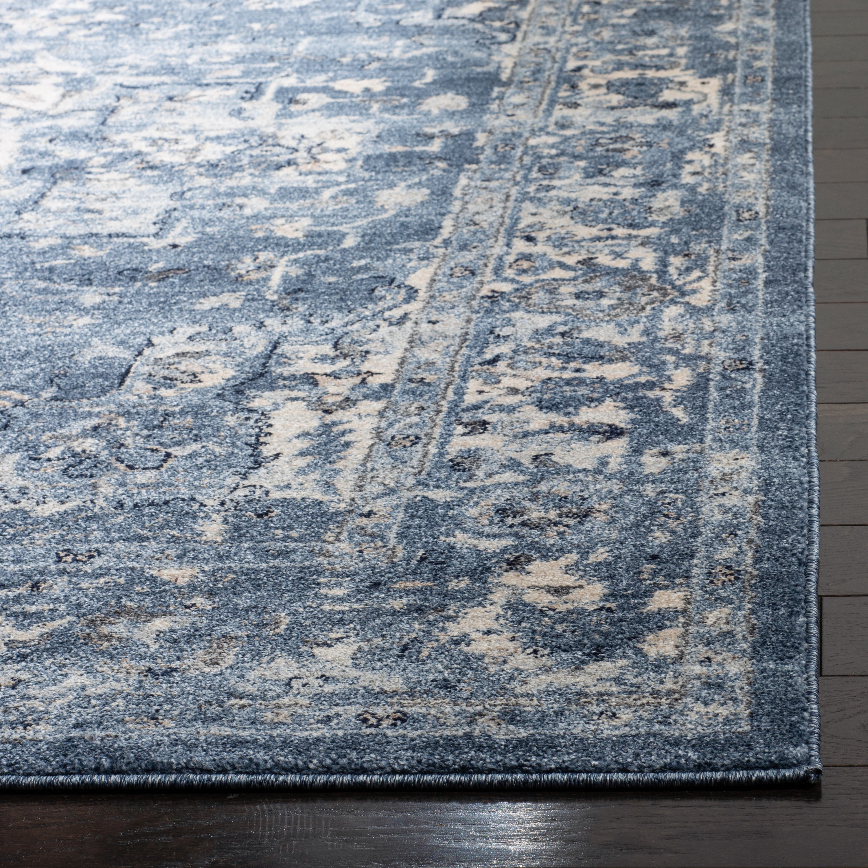 Safavieh CHL411N-210 rugs - View #3