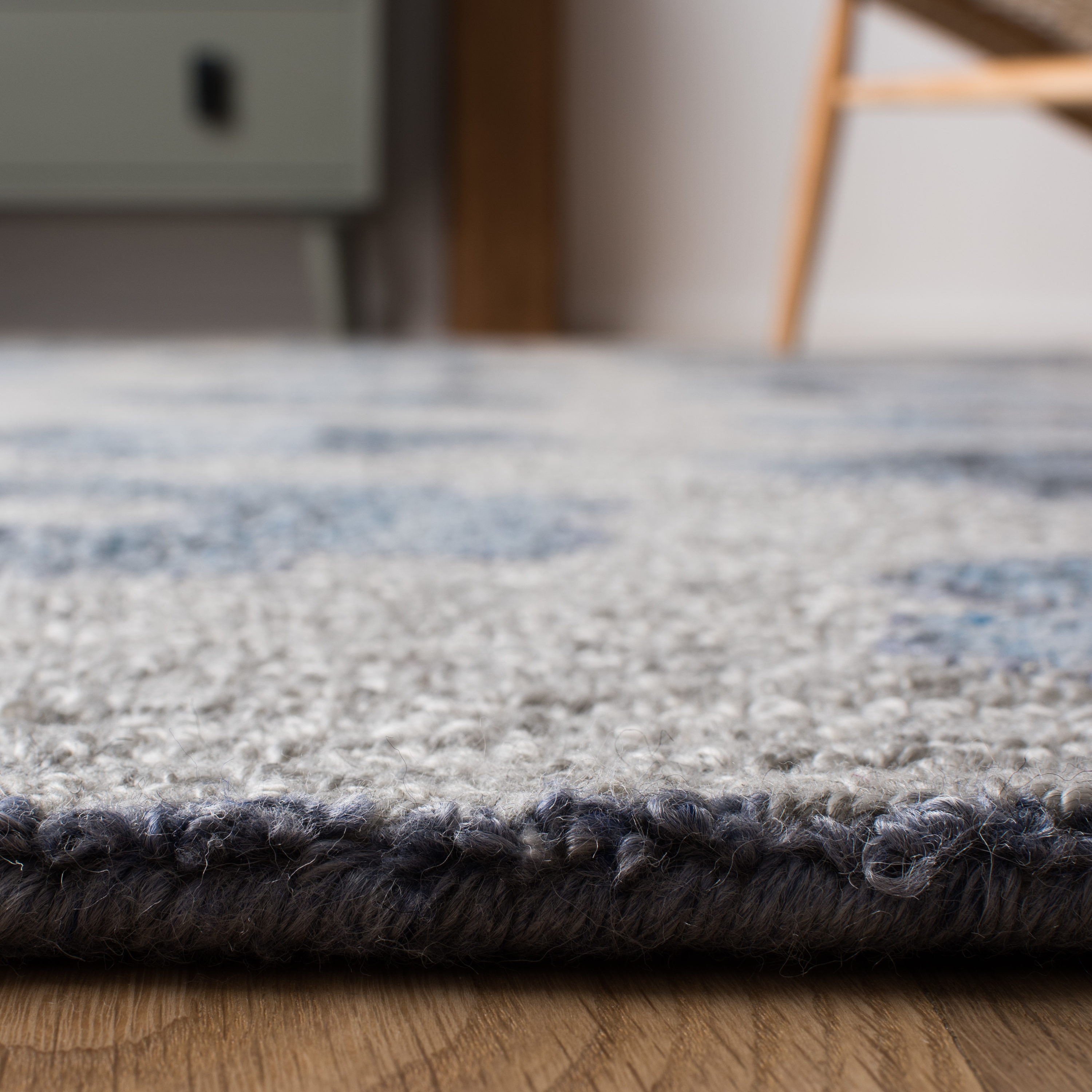 Hand-Tufted Harmonious Gray Wool Abstract Area Rug - 59"x84"
