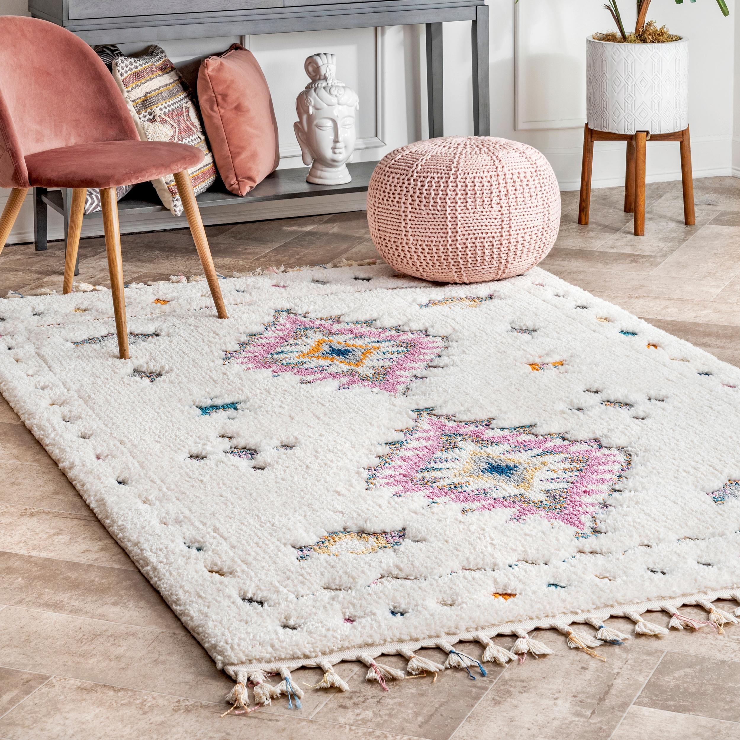 nuLOOM Diana 6 x 9 Off White Indoor Geometric Area Rug in the Rugs