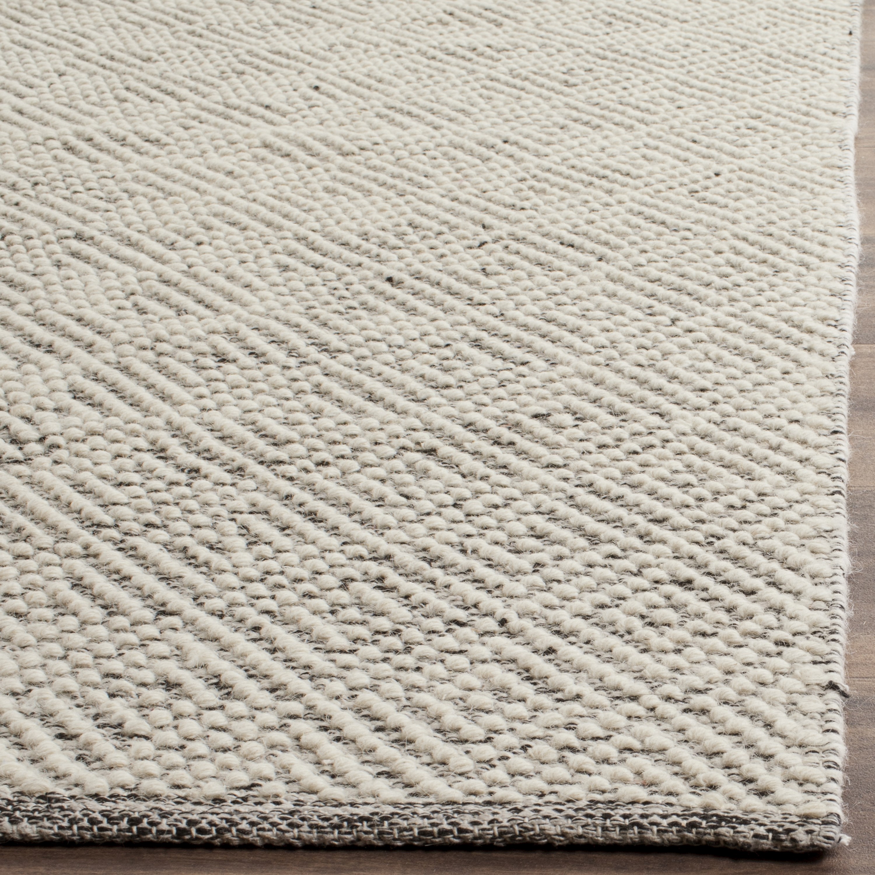 Safavieh NAT503A-28 rugs - View #3