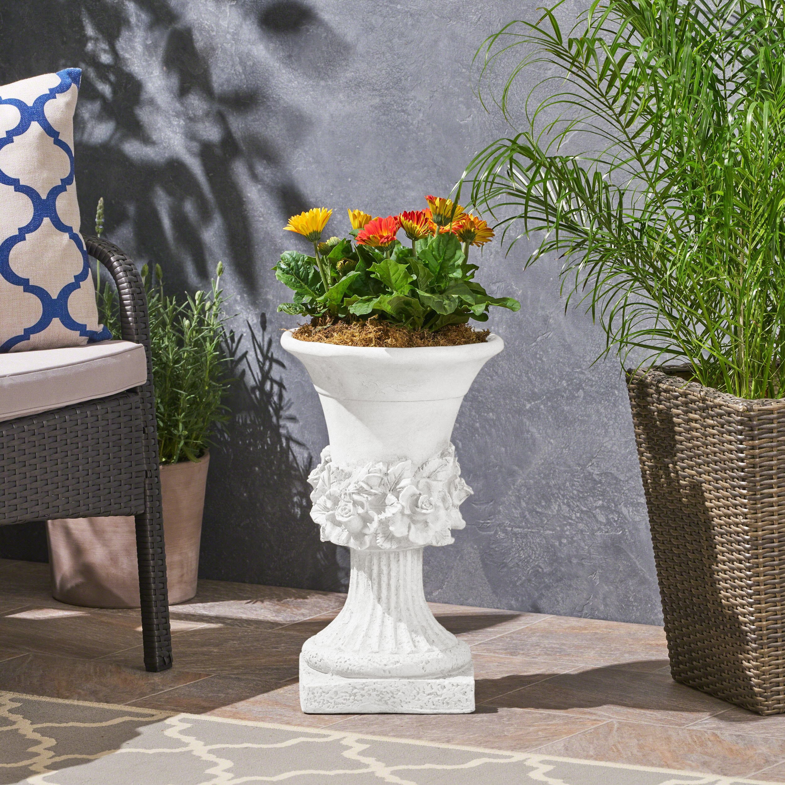 AHIOU HOME ZAAHG-63410.00WHIPP Planter-Window-Box - View #2
