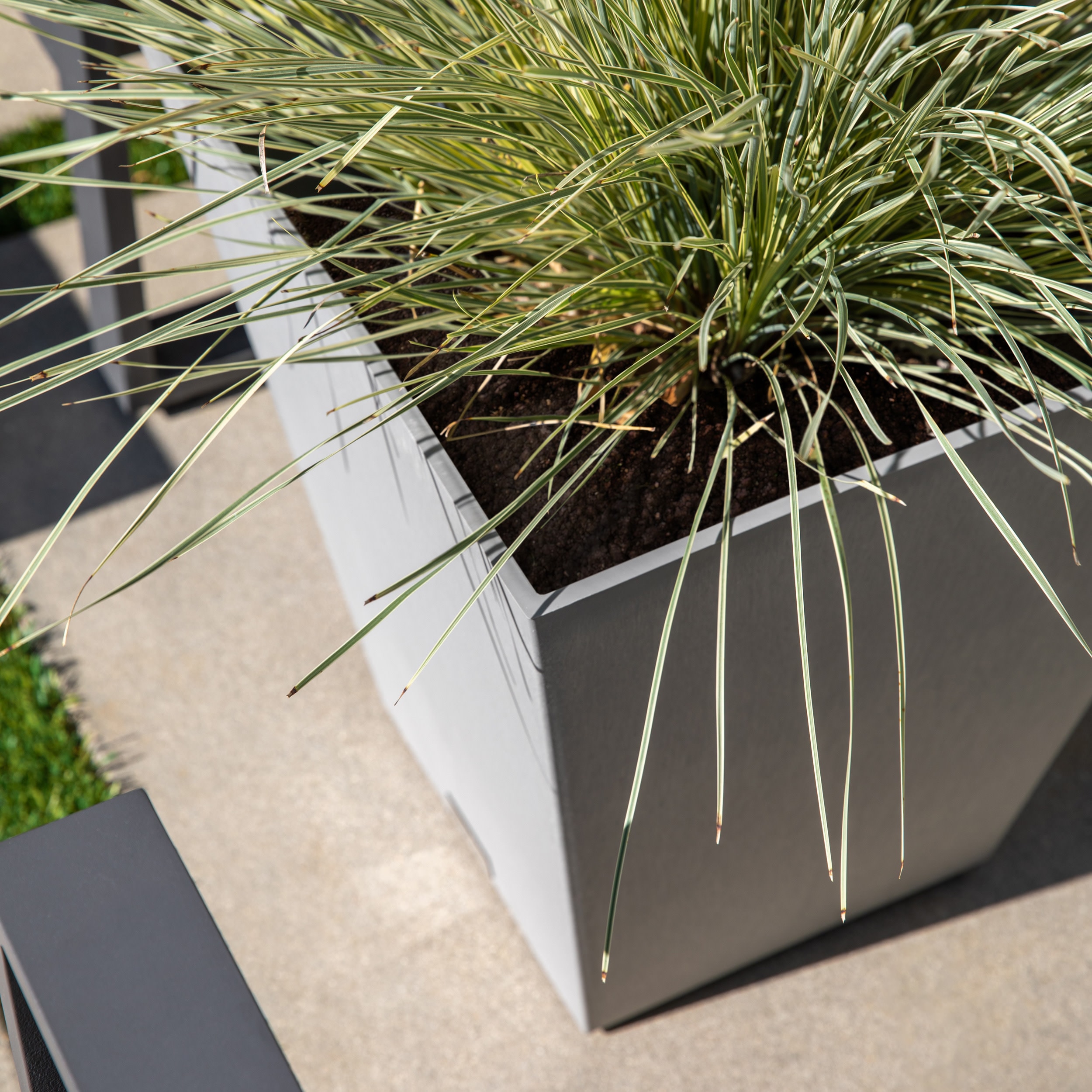Veradek NBV18C-2PK Planter-Window-Box - View #8