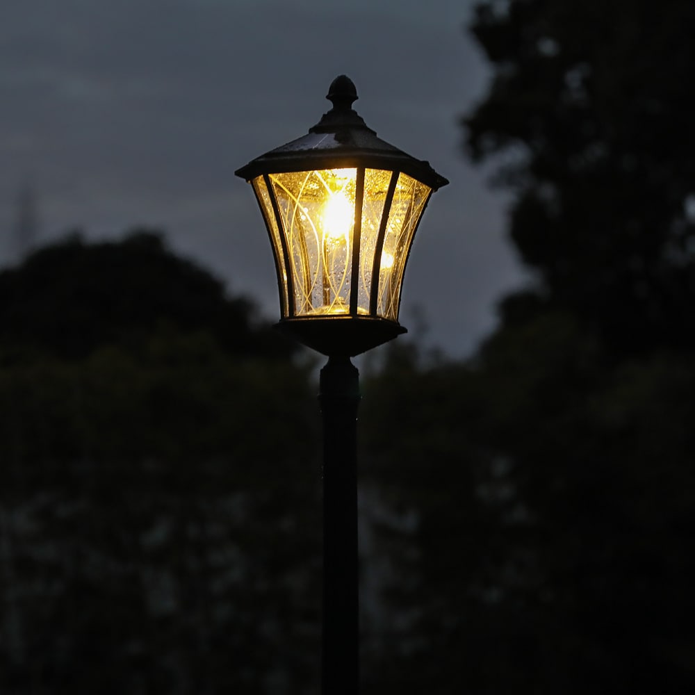 Black Matte Aluminum Solar LED Lamp Post with Clear Glass