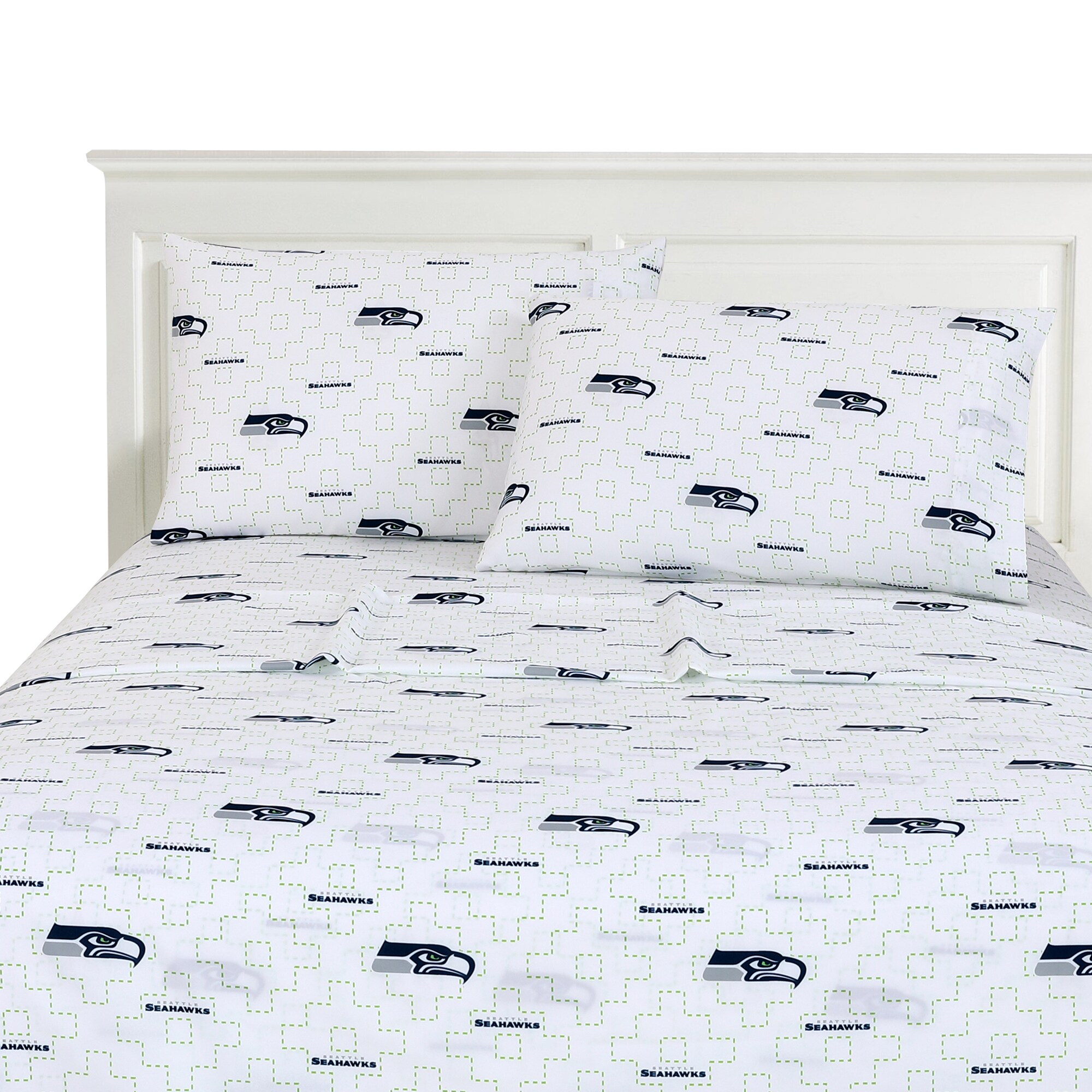 Cathay Sports Seattle Seahawks 2-Piece College Navy/Action Green Twin/Twin  Xl Comforter Set in the Bedding Sets department at