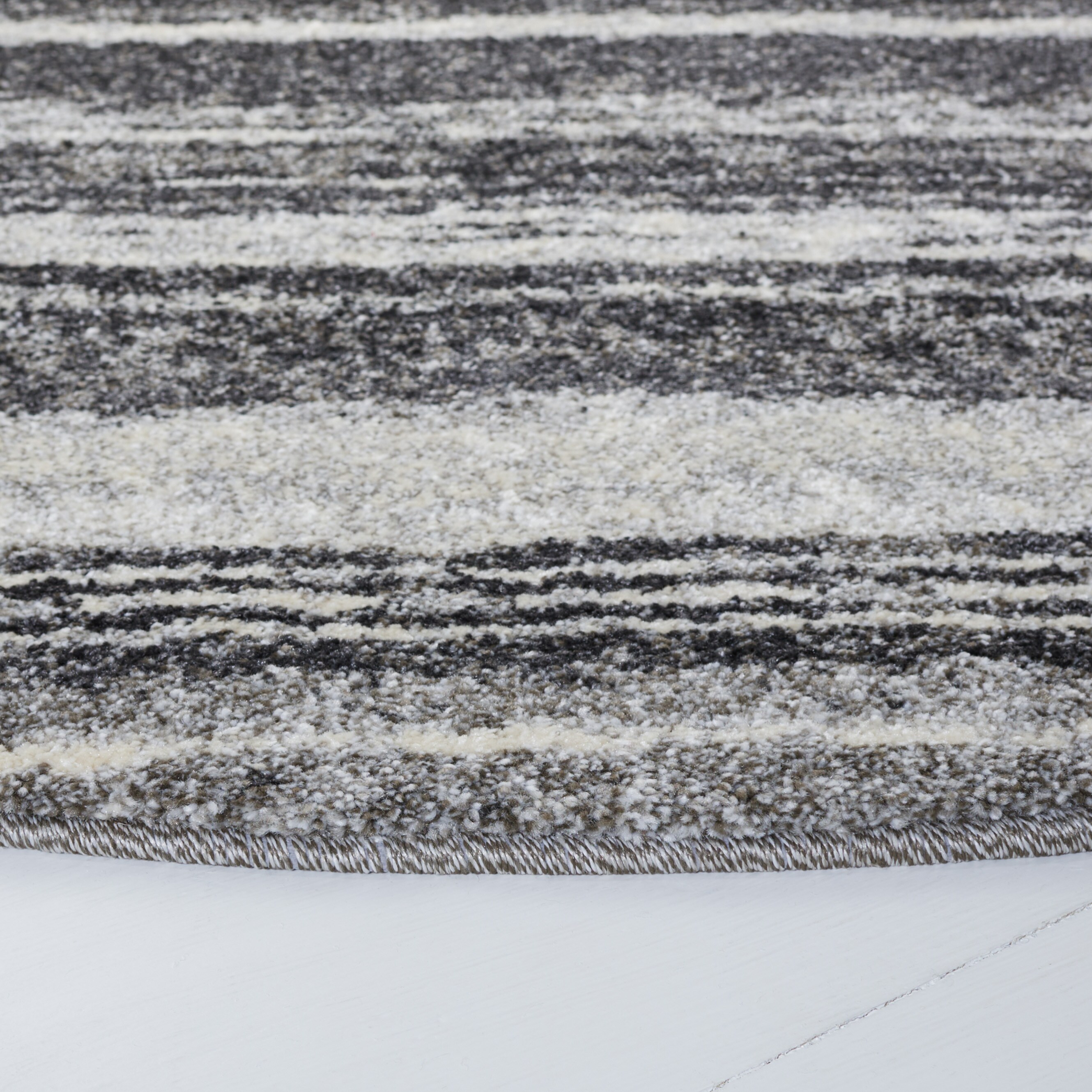 Safavieh RET2693-8479-4R rugs - View #4