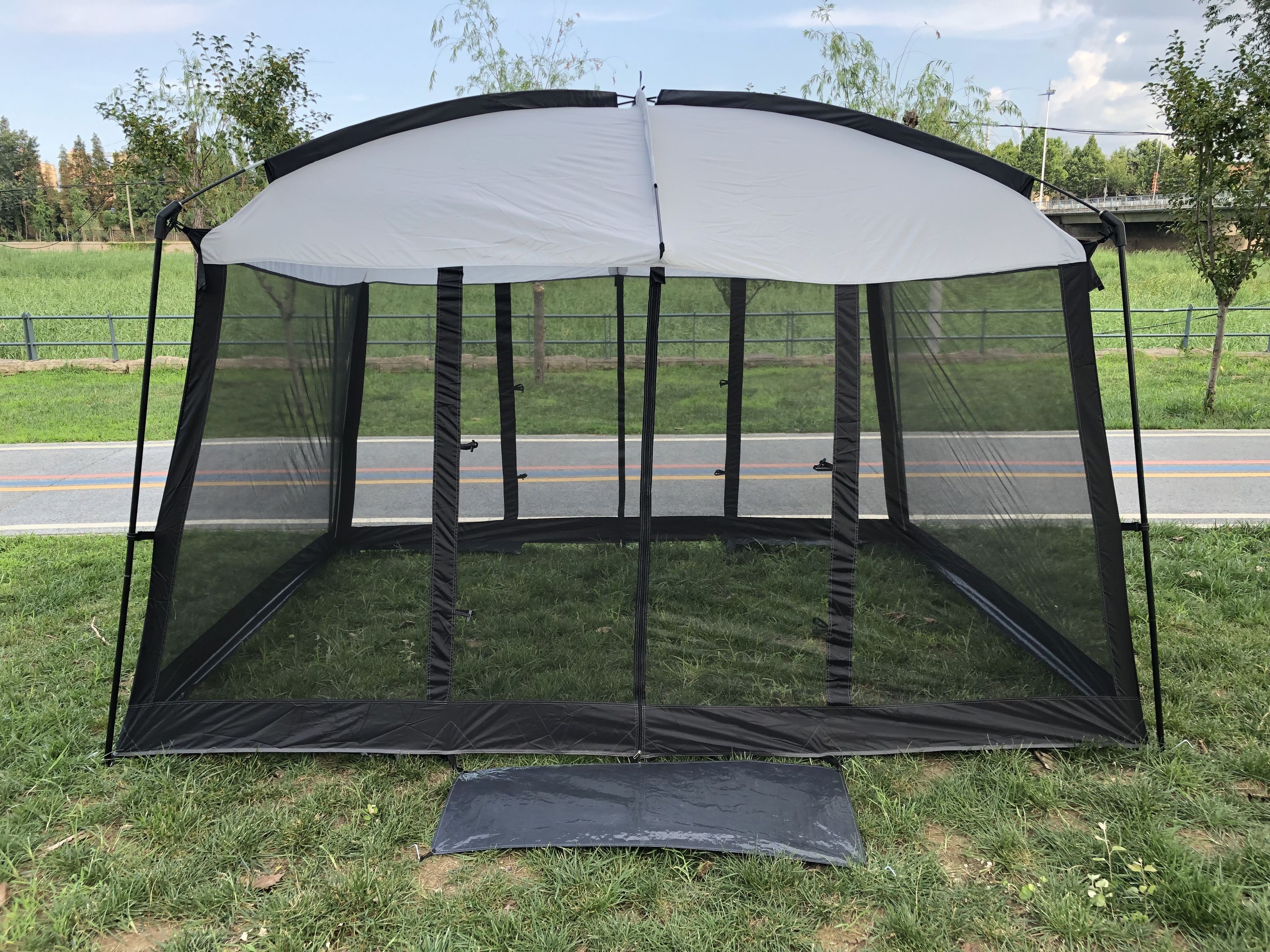 Tent to discount cover picnic table