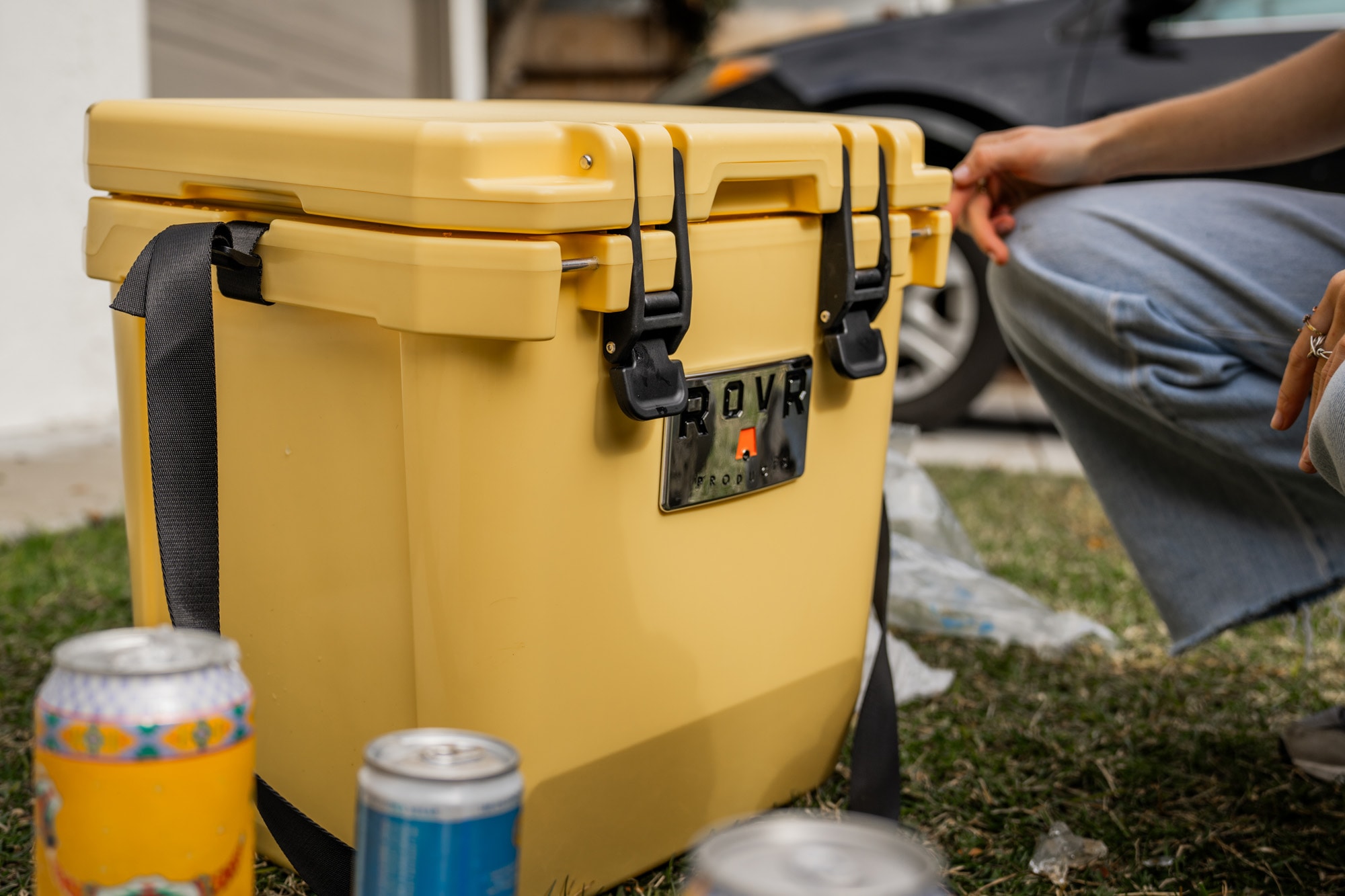 RovR R-C25-SS Portable-Coolers - View #7