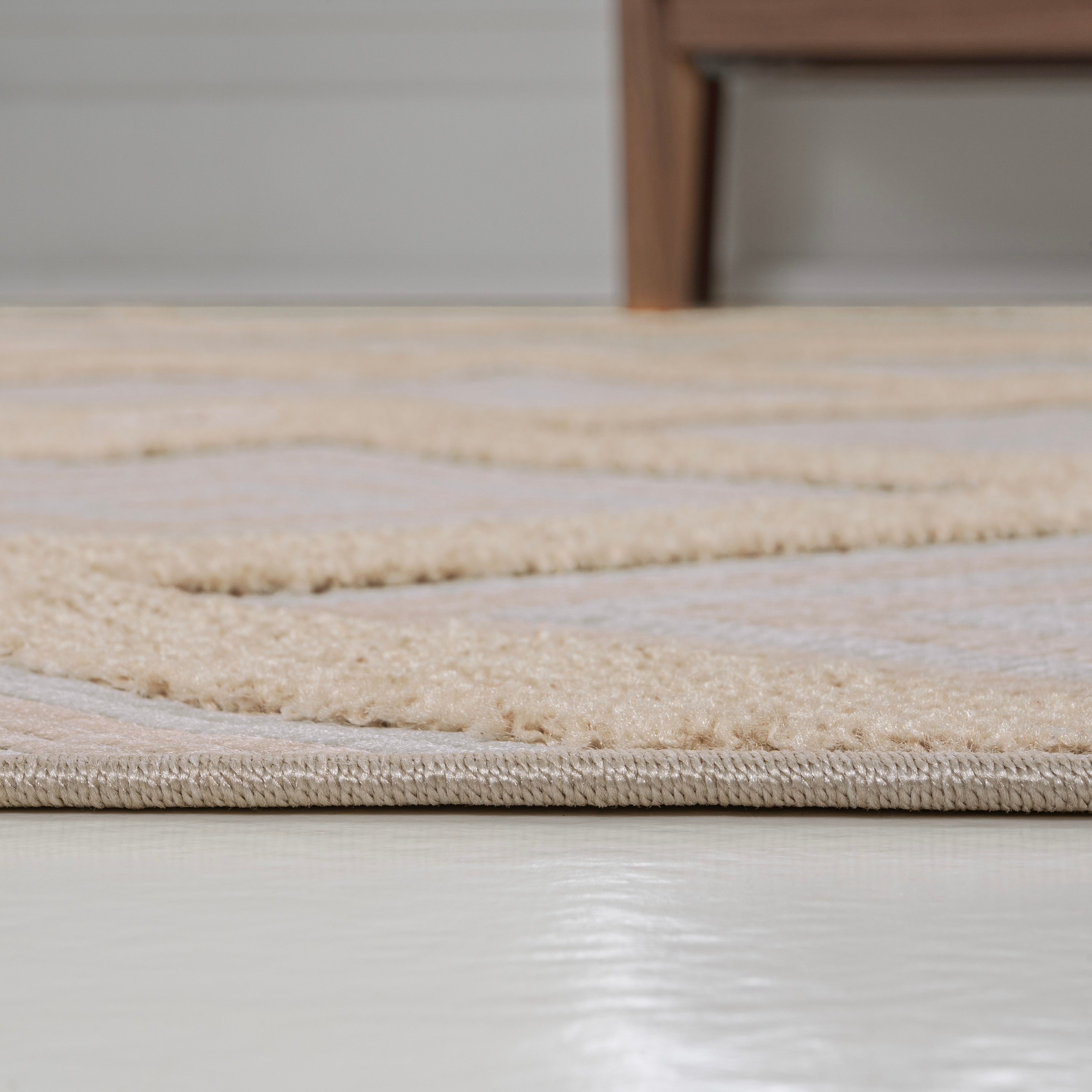 Gray Geometric Synthetic Reversible 5x8 Area Rug