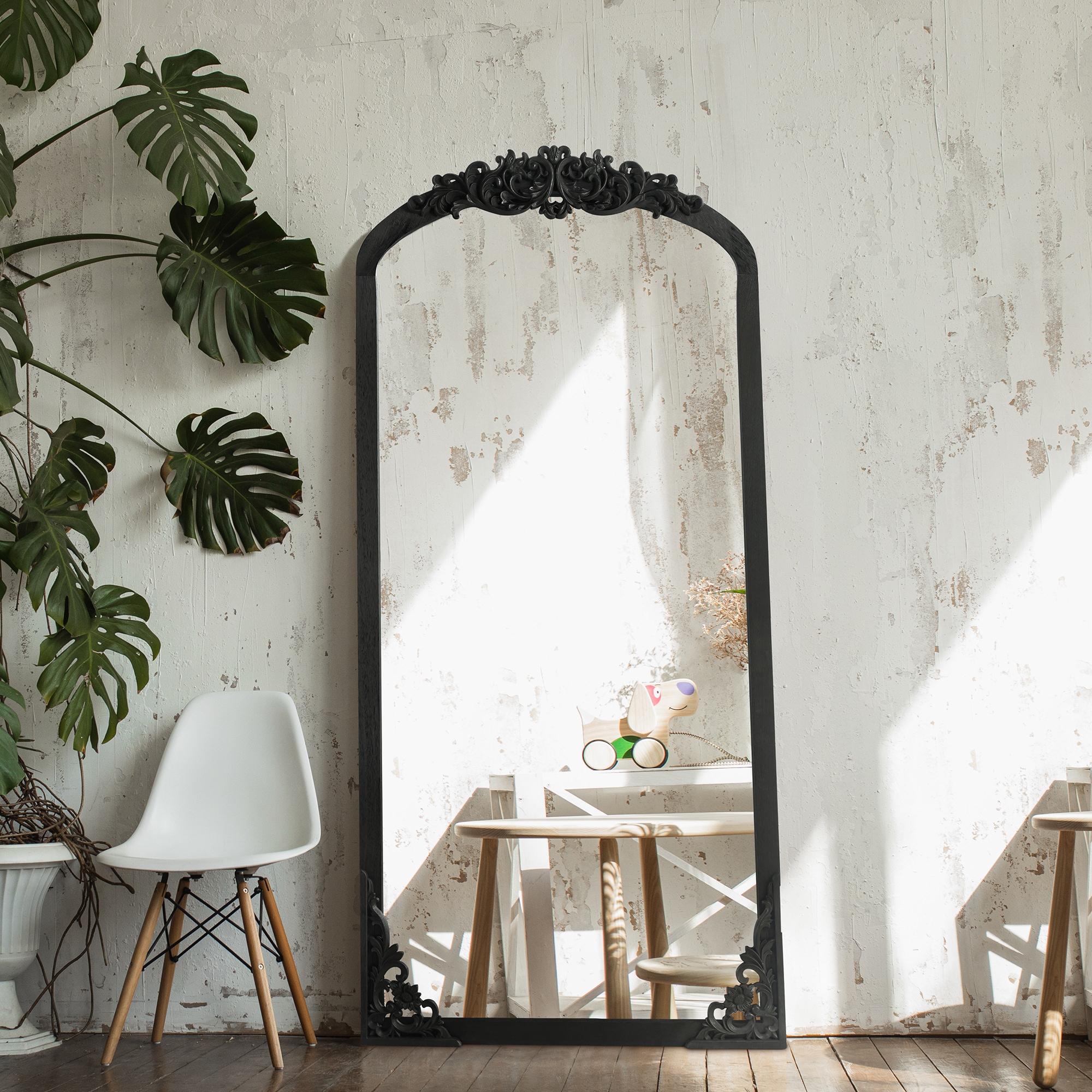 Dovelina 28-in W x 67-in H Wood Carved Black Arched Full Length Mirror Oversized Mirror