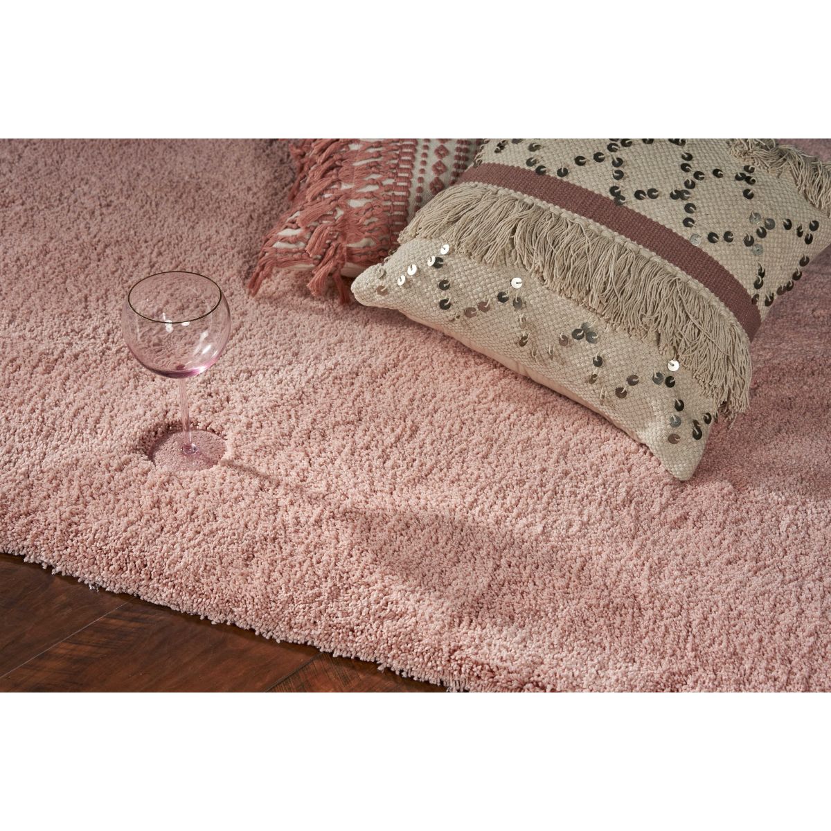 HomeRoots 353429 rugs - View #4