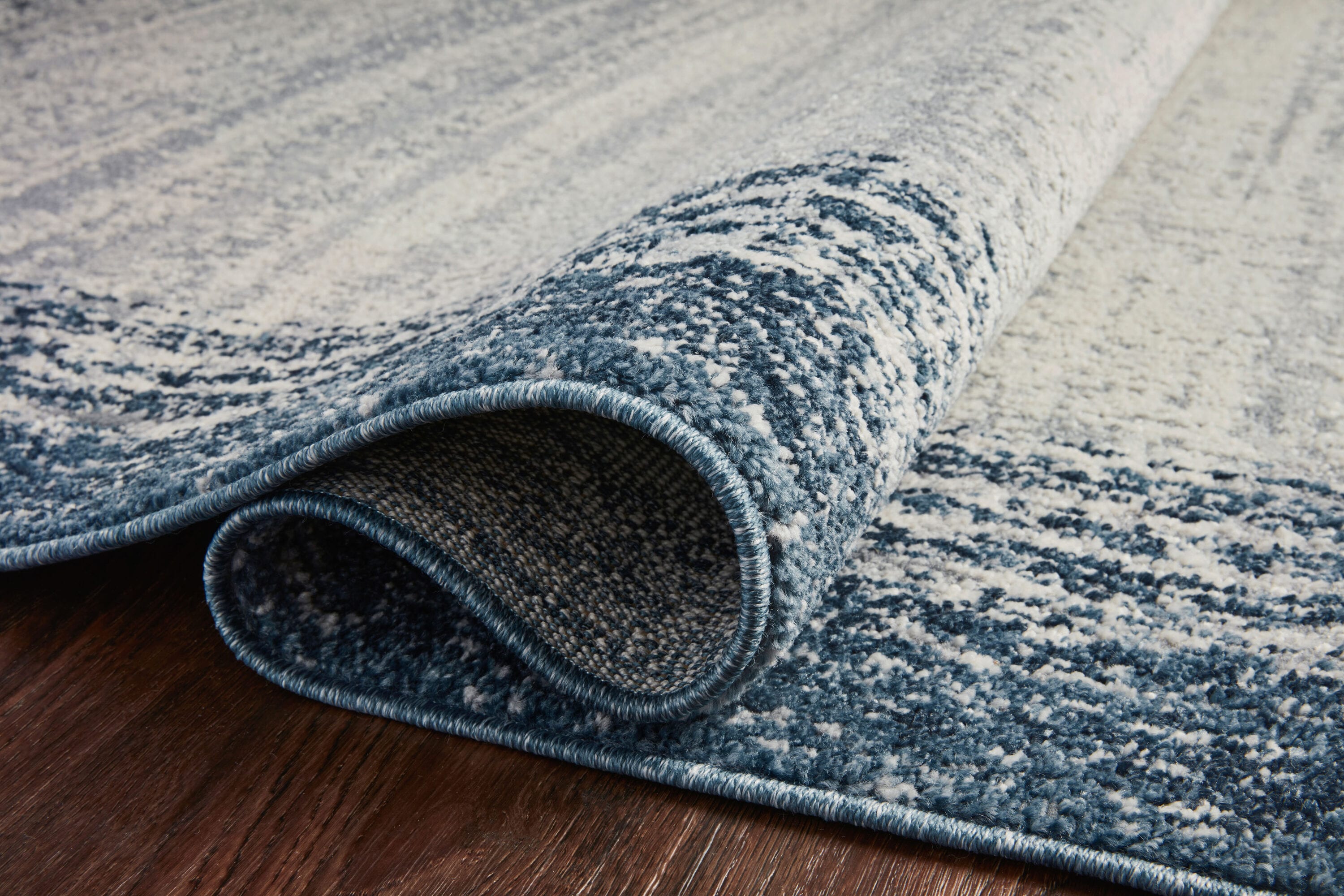 Pebble Blue Abstract Wool-Blend Rectangular Rug - 6'7" x 9'2"
