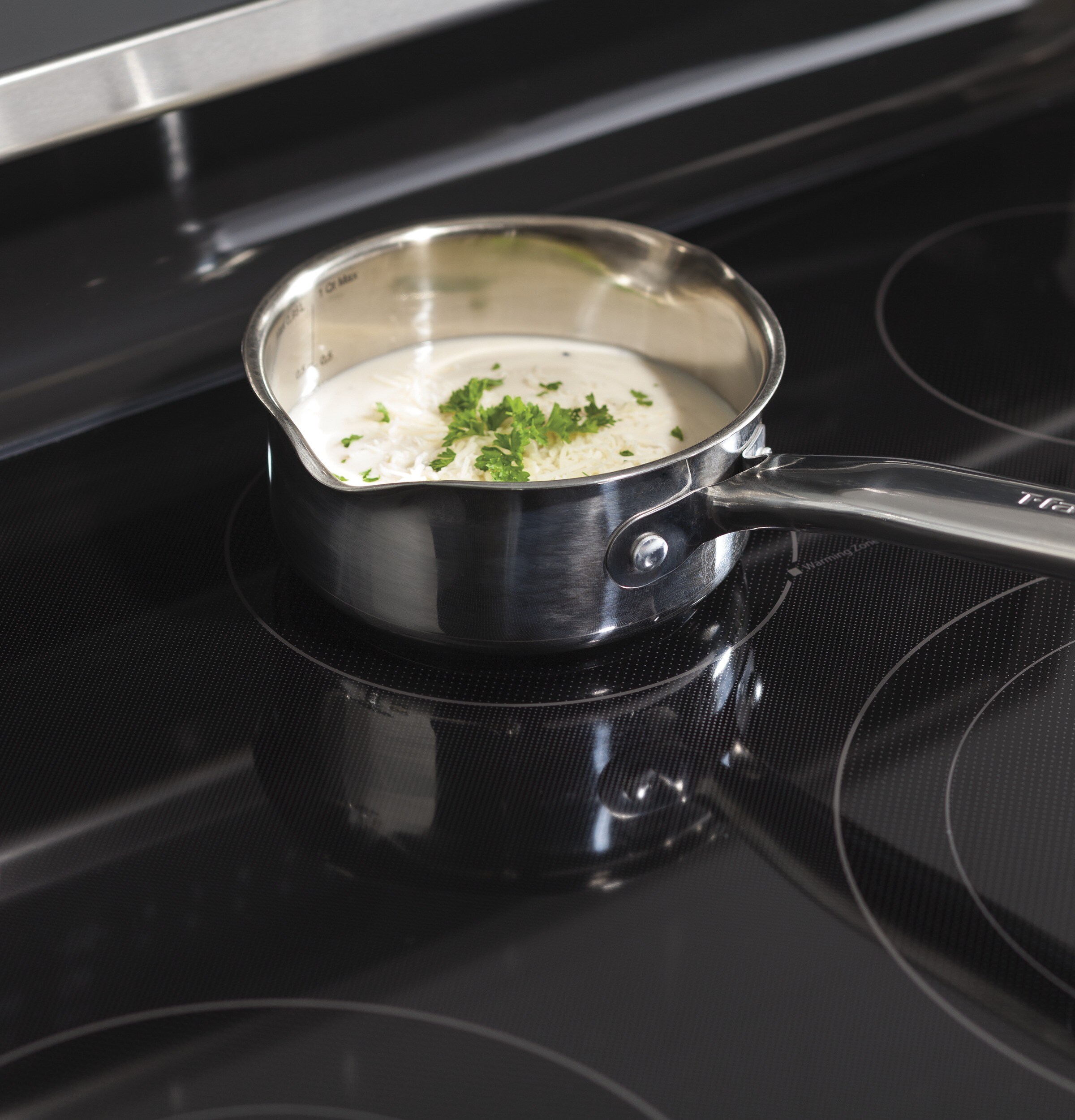 GE® 30 Free-Standing Electric Convection Range with No Preheat