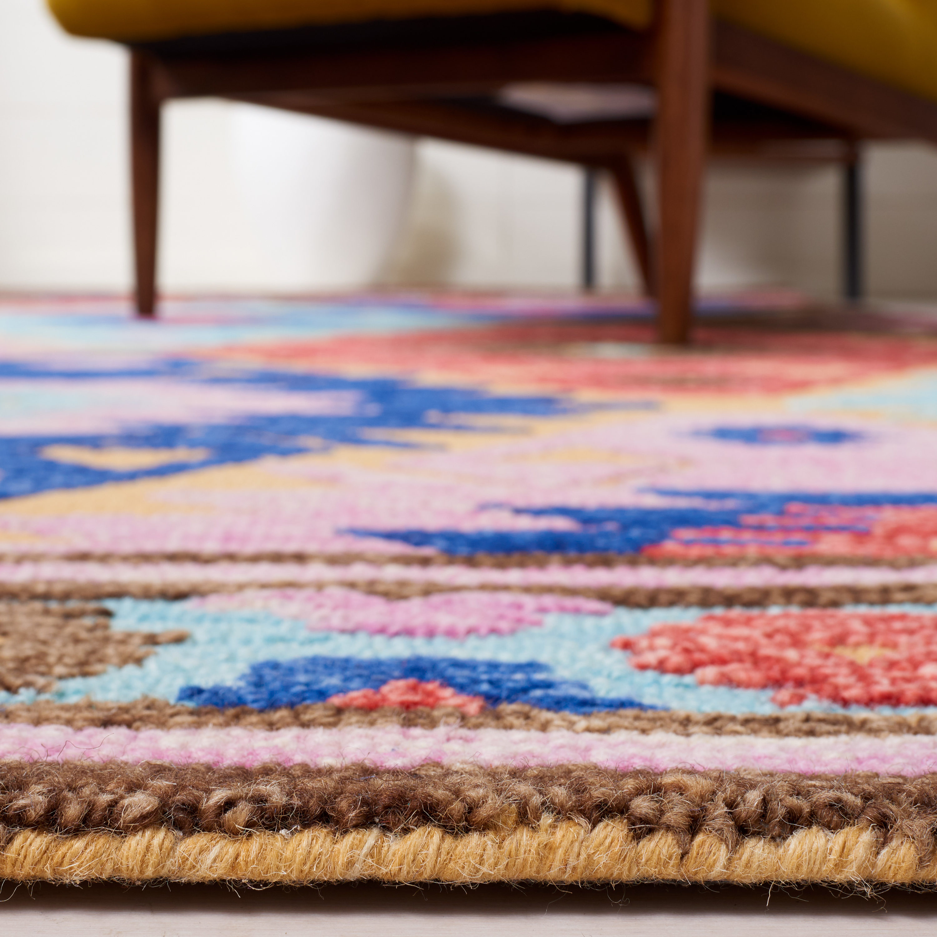 Handmade Tufted Geometric Blue Wool Round Rug 7'
