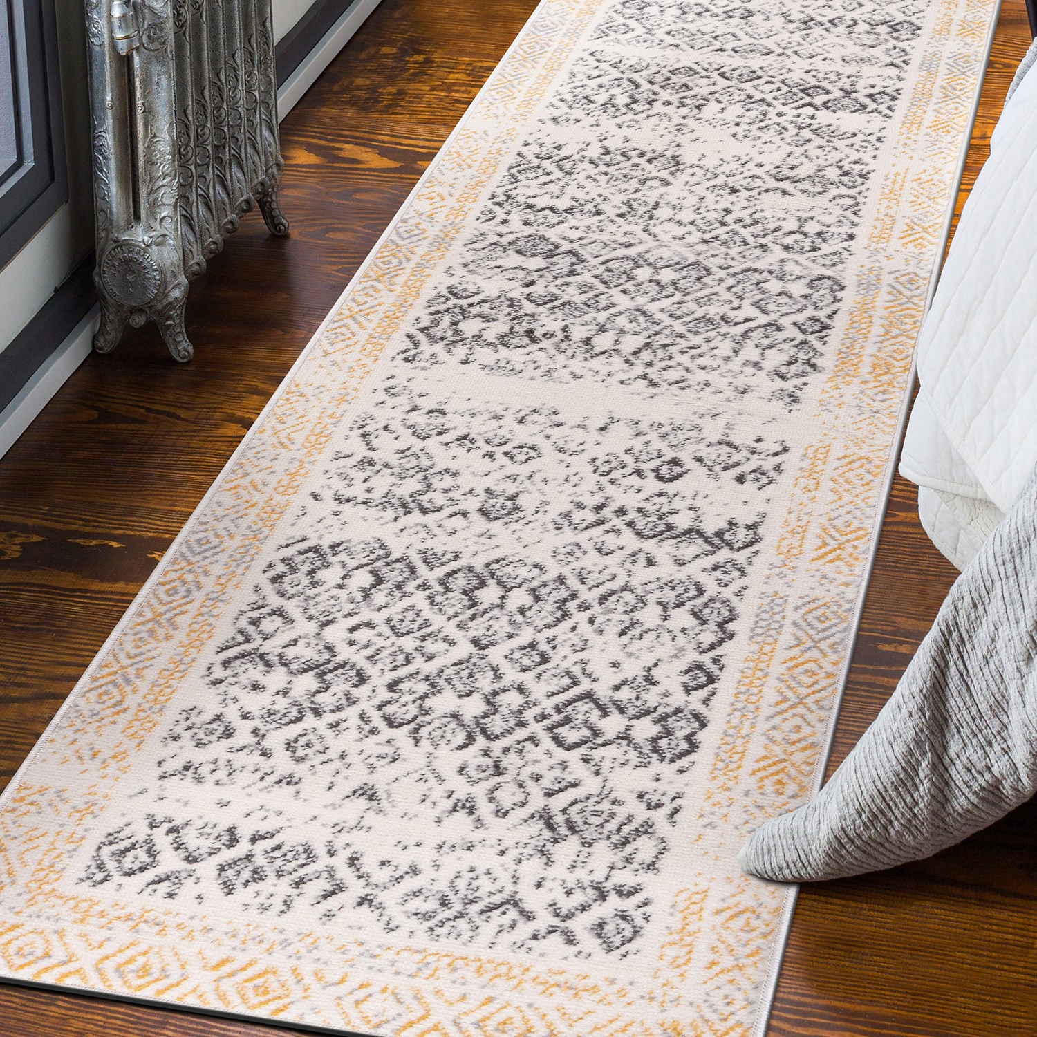 World Rug Gallery 2095YELLOW2X7 2 x 7 (ft) Loomed Polypropylene Yellow Rectangular Indoor Distressed/Overdyed Runner rug