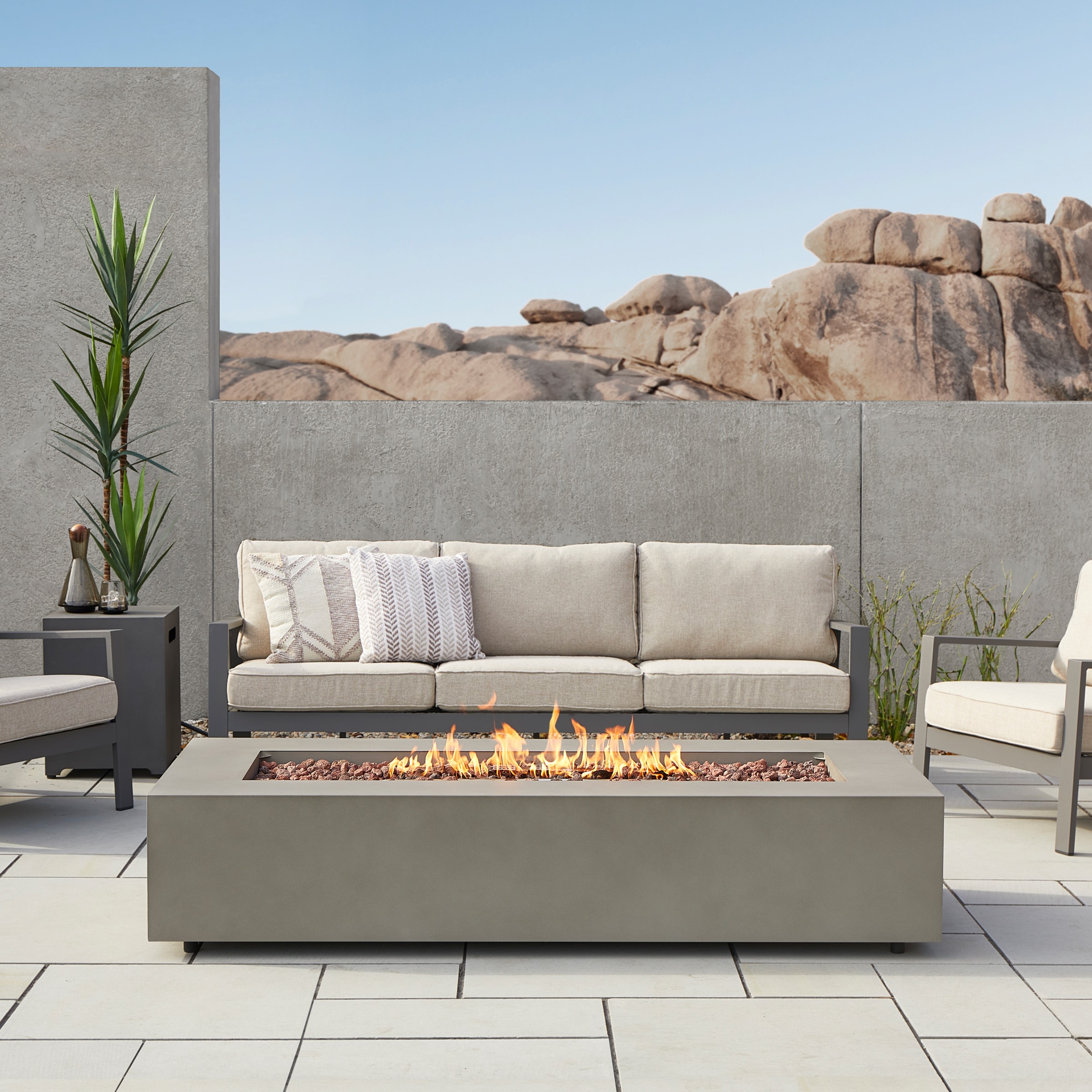 Real Flame C9814LP-MGRY 65000 -BTU Mist Gray Steel Liquid propane Outdoor Fireplace