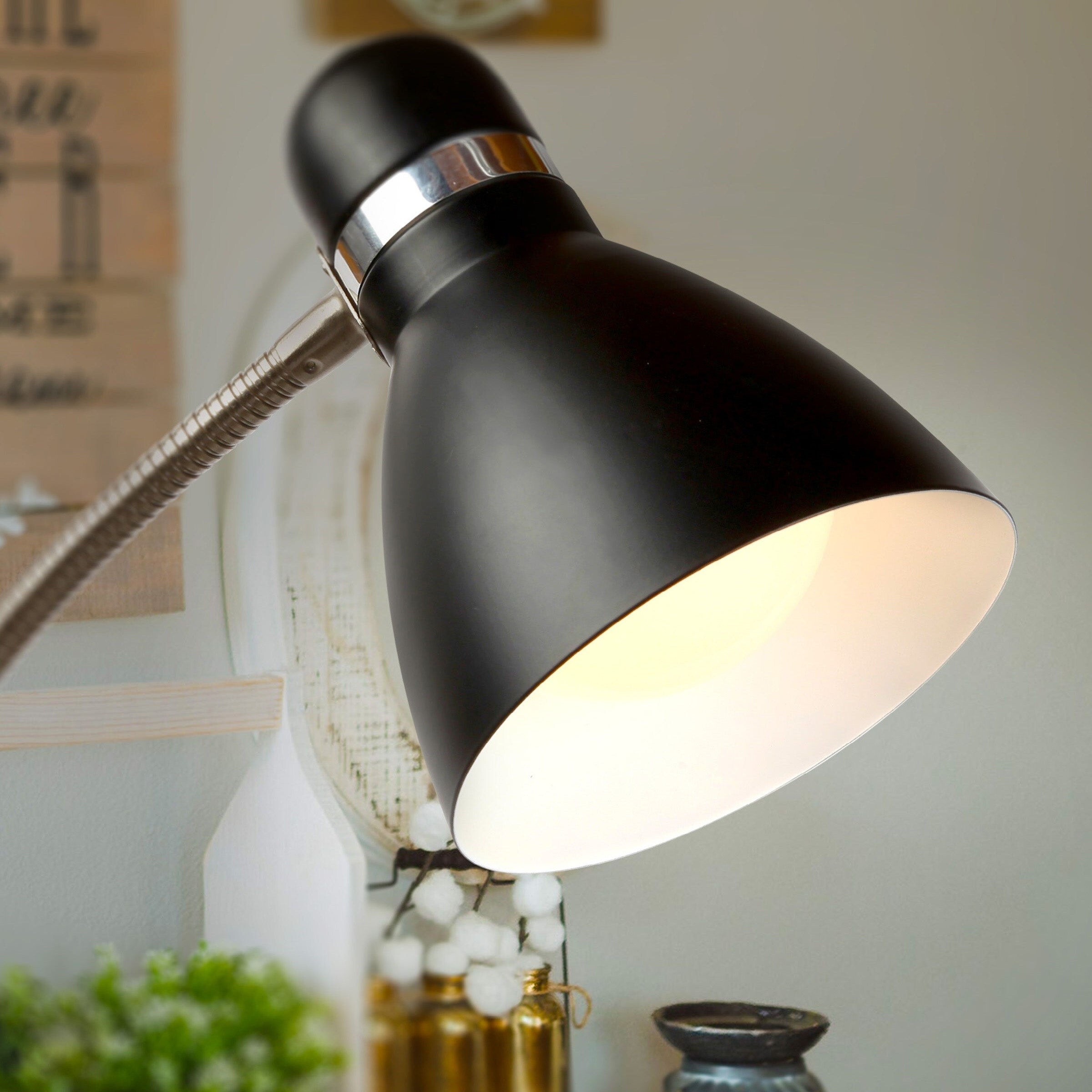 Brightech FL-AVRY-BLK floorlamps - View #8