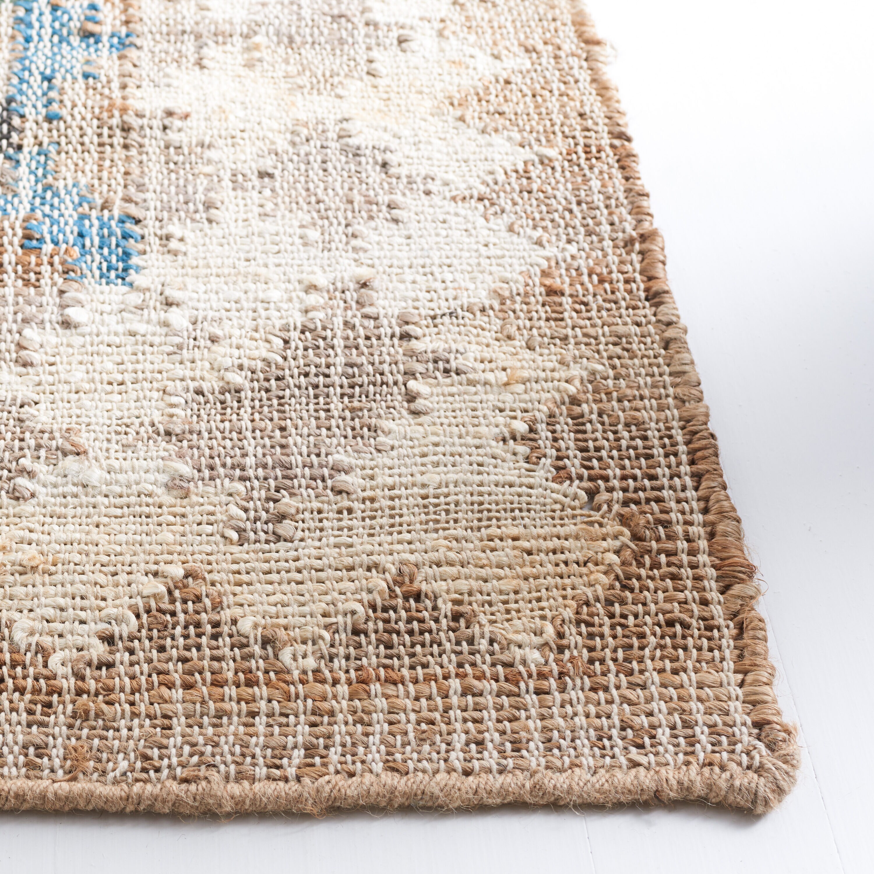 Safavieh KLM756M-4 rugs - View #6