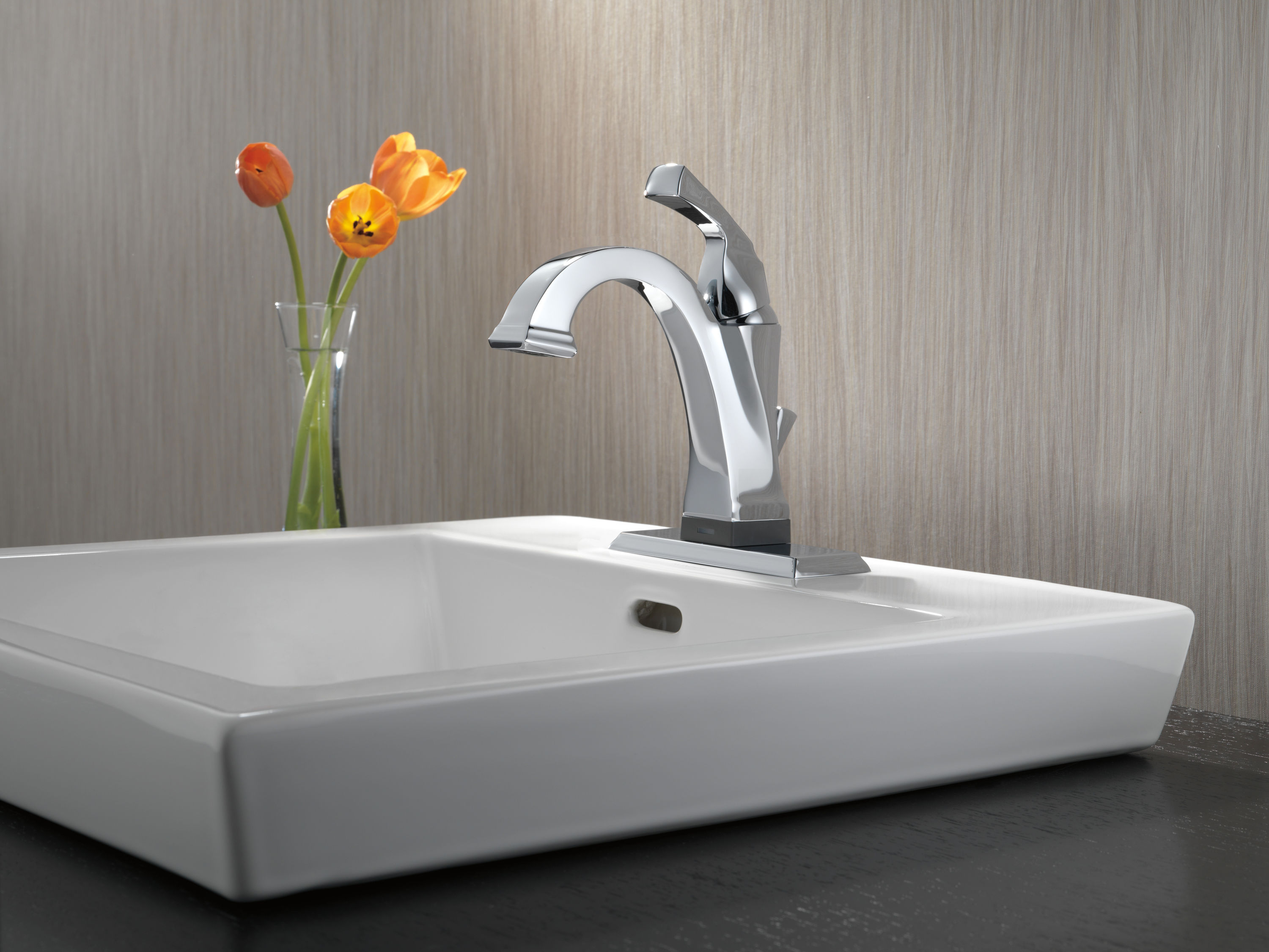 Modern Chrome Single Hole Touchless Bathroom Faucet