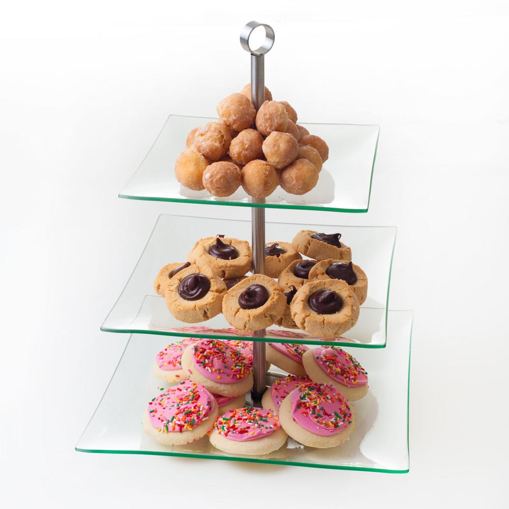 Hastings Home 3-tier Dessert Stand-tempered Round Glass Display Tower For  Cupcakes, Cookies, Fruit, Appetizers-buffet, Wedding, Party Serveware in  the Serveware department at