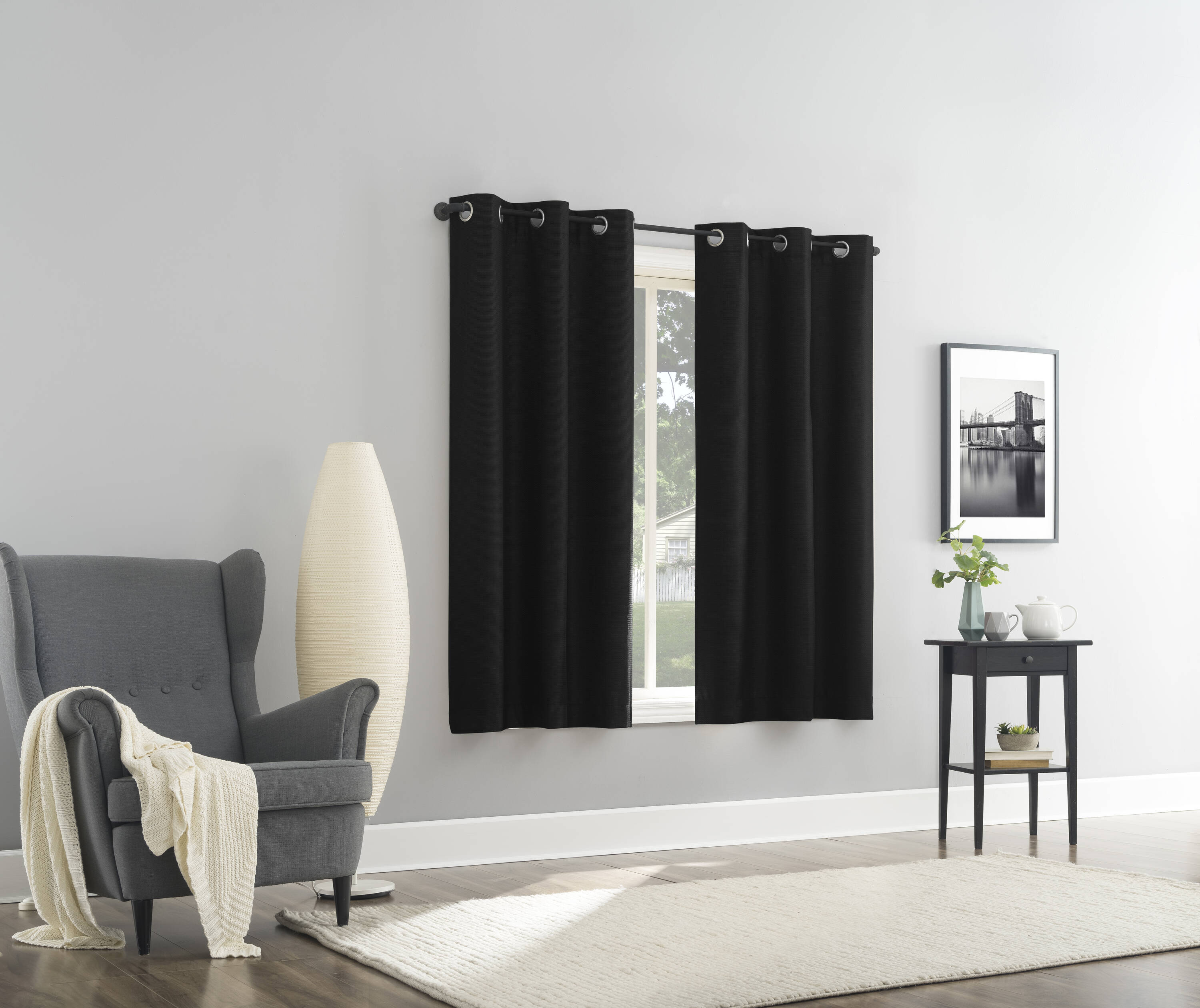 Sun Zero DAMIAN 40X63 BLACK curtains - View #7