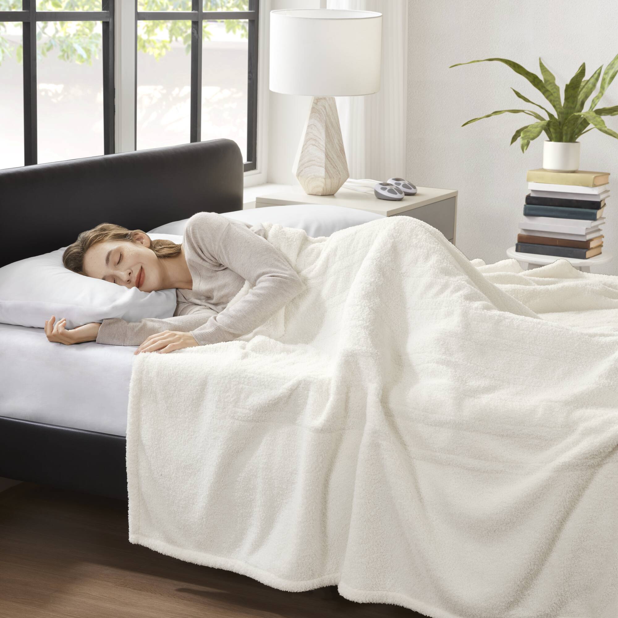 Serta ST54-3584 Blankets-And-Throws - View #2