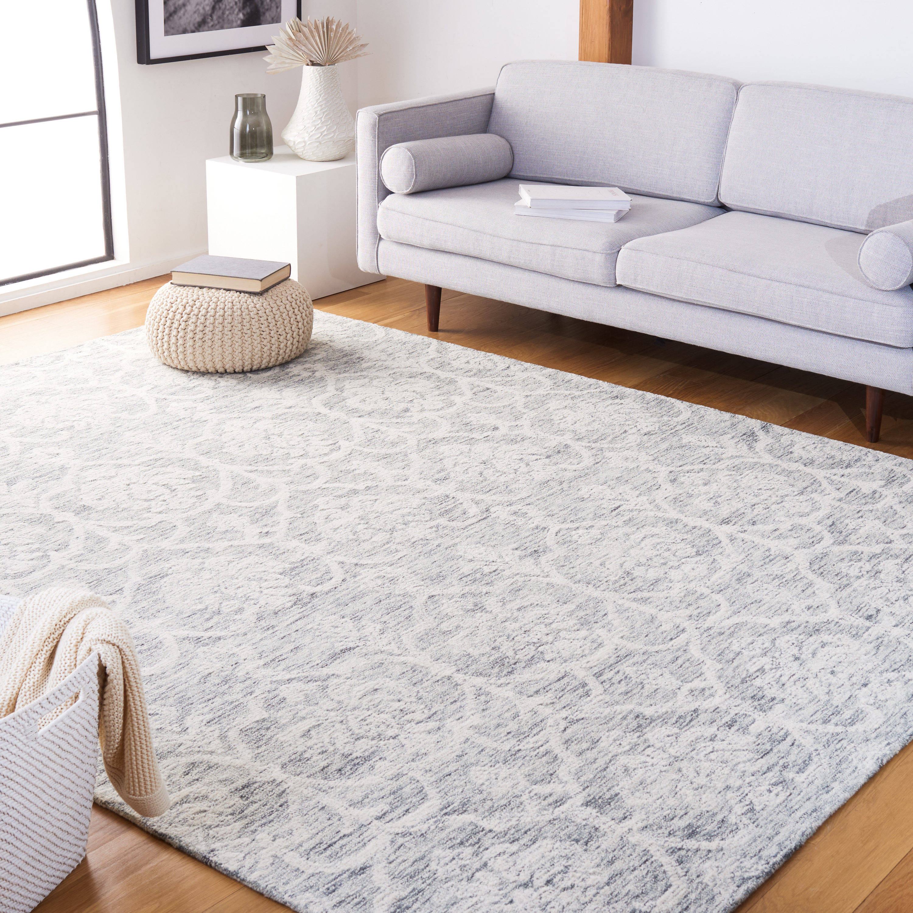 Safavieh MET996H-6SQ rugs - View #5
