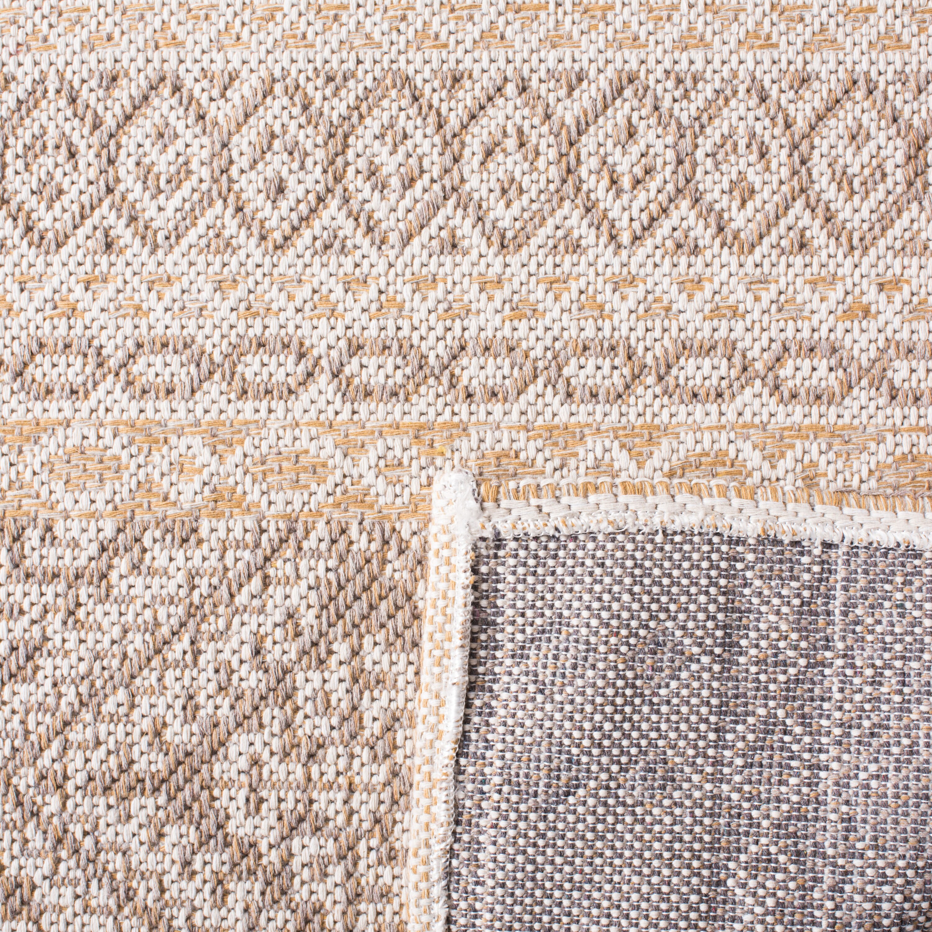 Safavieh AGT445E-6SQ rugs - View #3