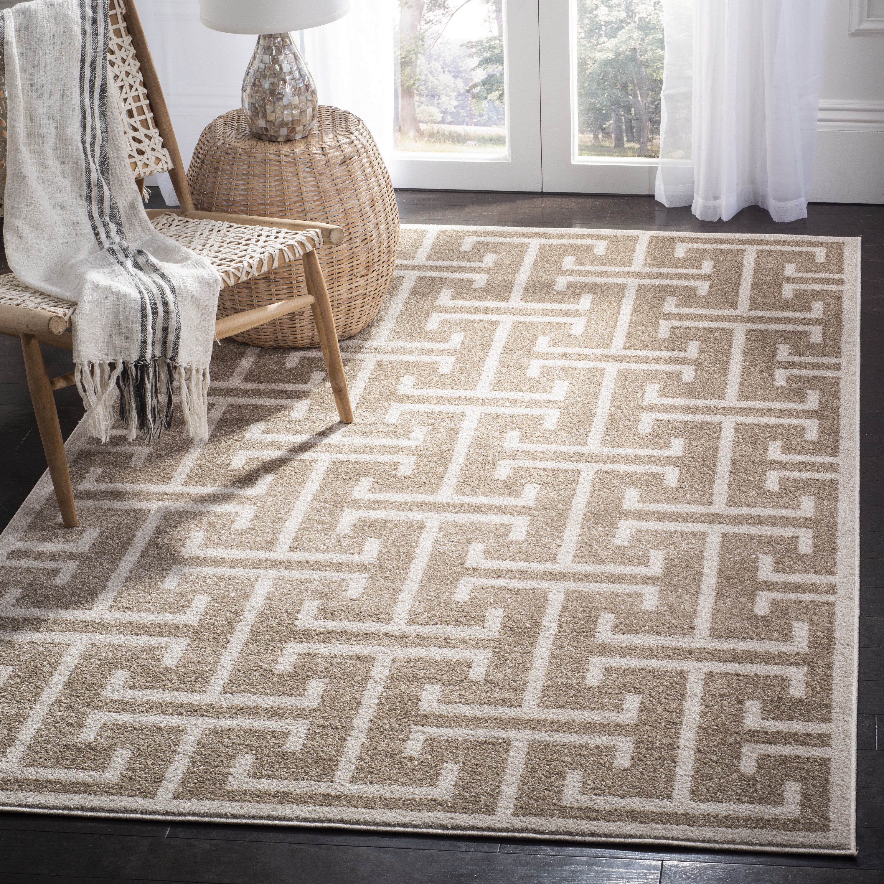Safavieh AMT404S-5 Amherst Jenette 5 x 8 (ft) Loomed Synthetic Wheat/Beige Rectangular Indoor Abstract Farmhouse/Cottage Area rug