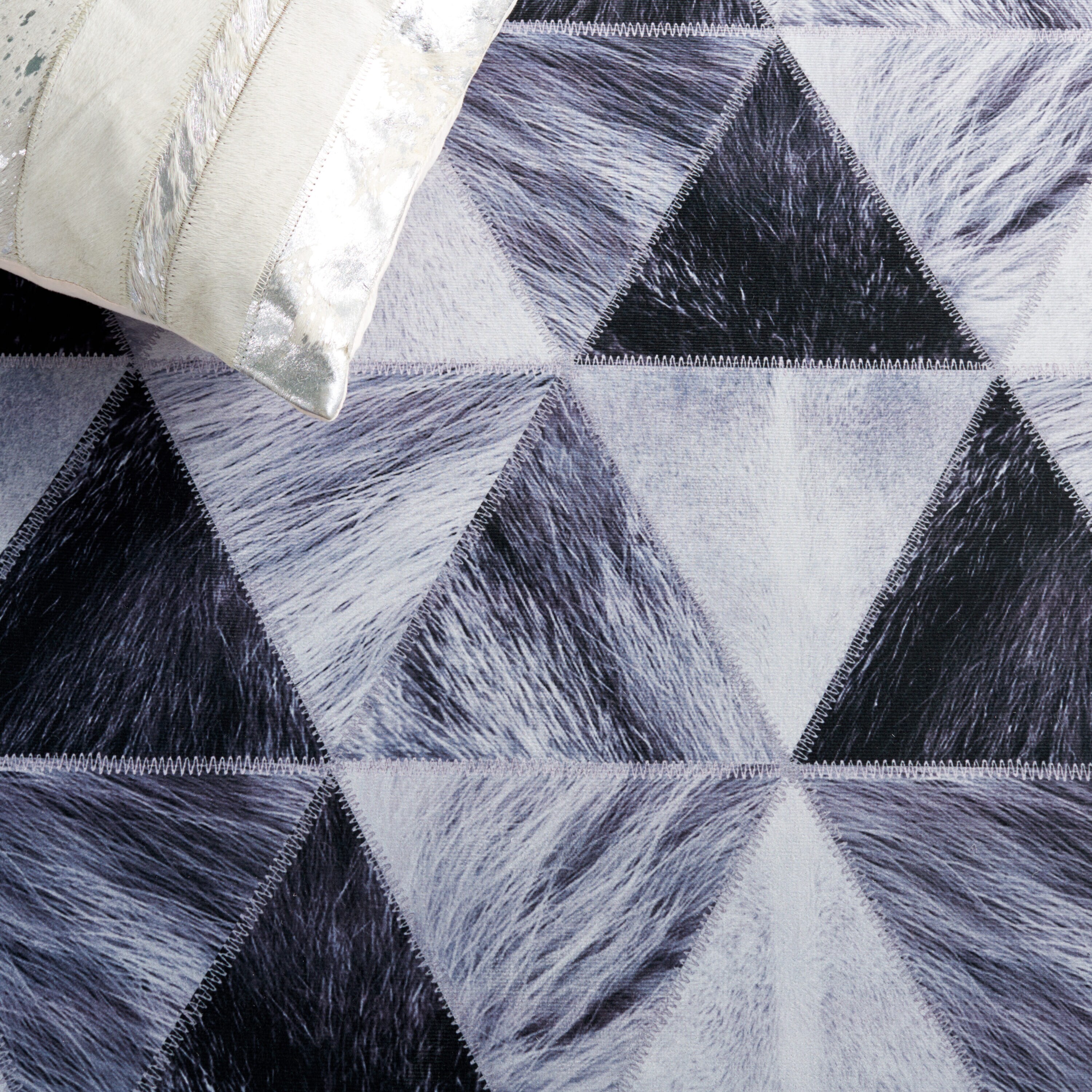 Gray Rectangular Washable Synthetic Rug with Non-slip Backing