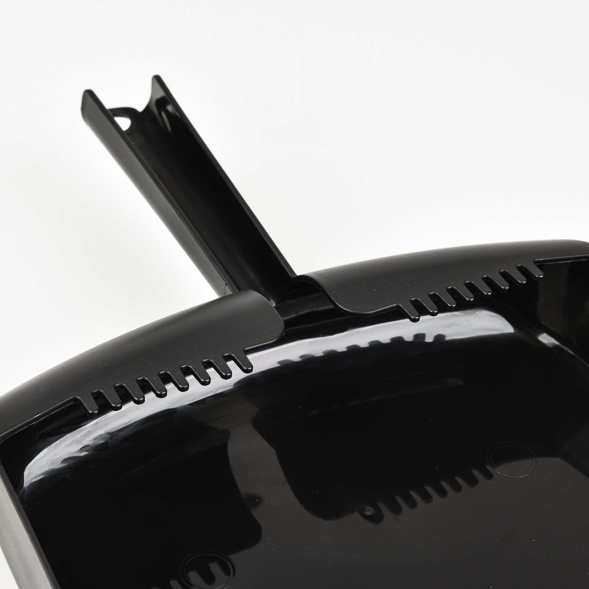  TE7481 dustpans - View #7