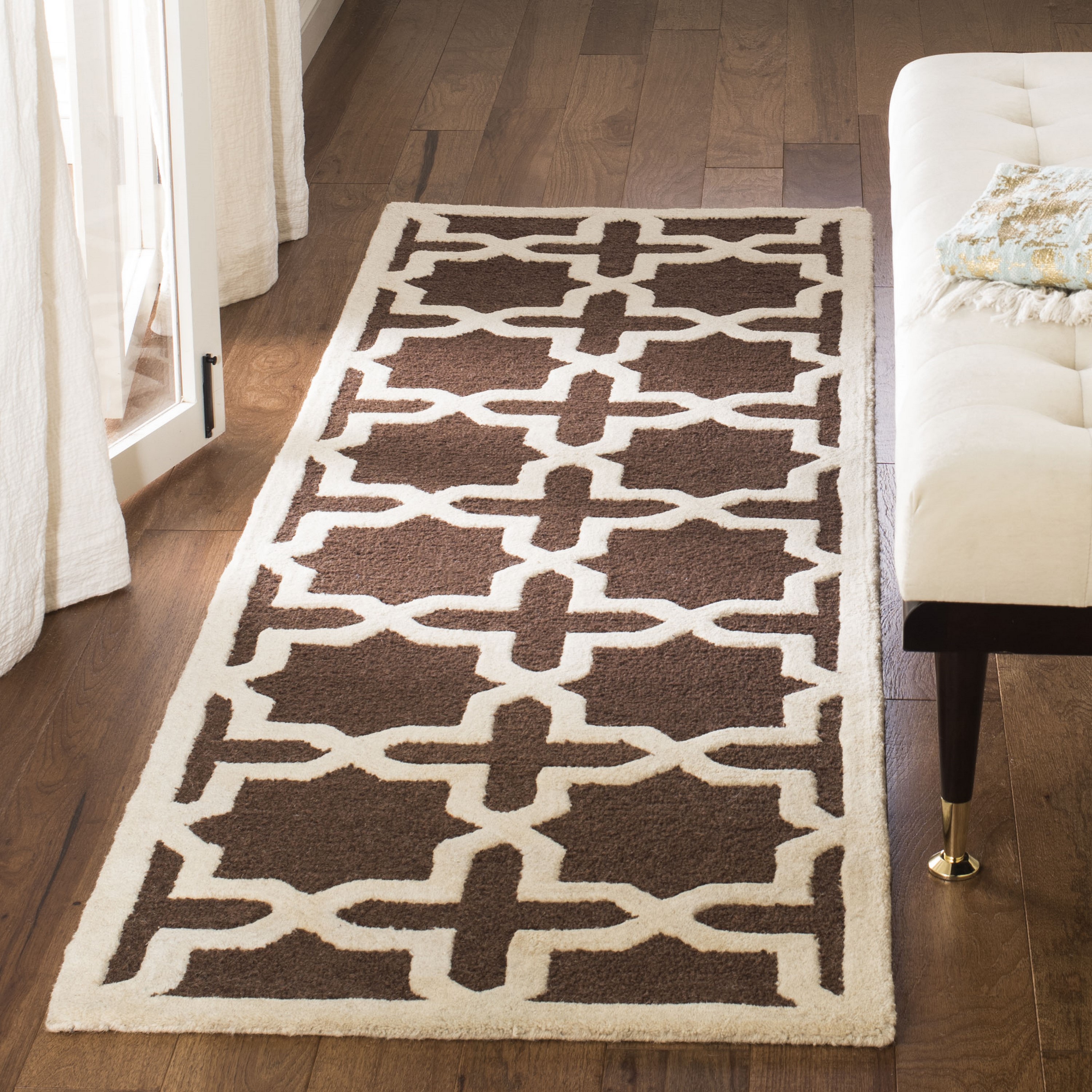 Safavieh CAM125H-28 Cambridge Marakesh 3 x 8 (ft) Tufted Wool Dark Brown/Ivory Rectangular Indoor Abstract Runner rug