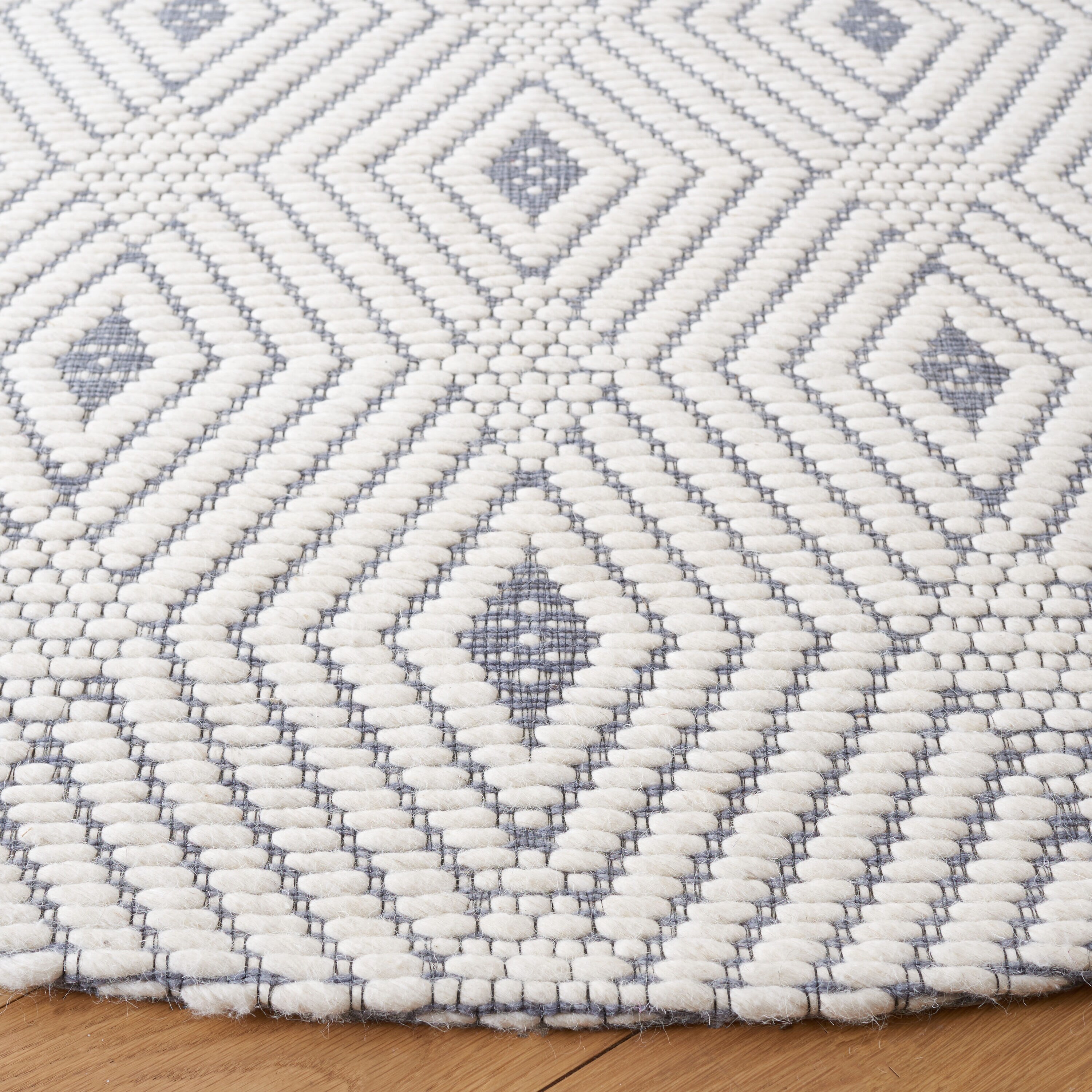 Safavieh MRB426F-6R rugs - View #3