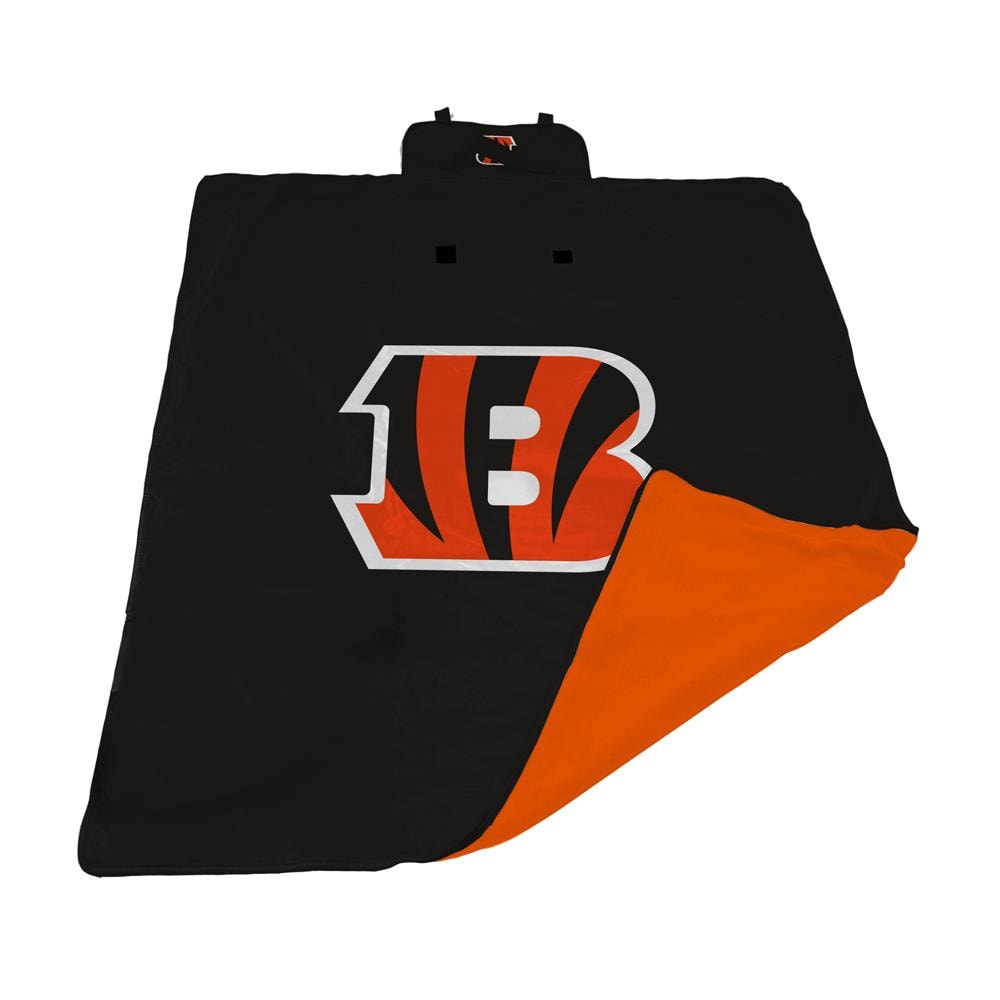 Logo Brands Cincinnati Bengals All Weather Blanket Xl Team Color Polyester Blanket In The Blankets Throws Department At Lowescom