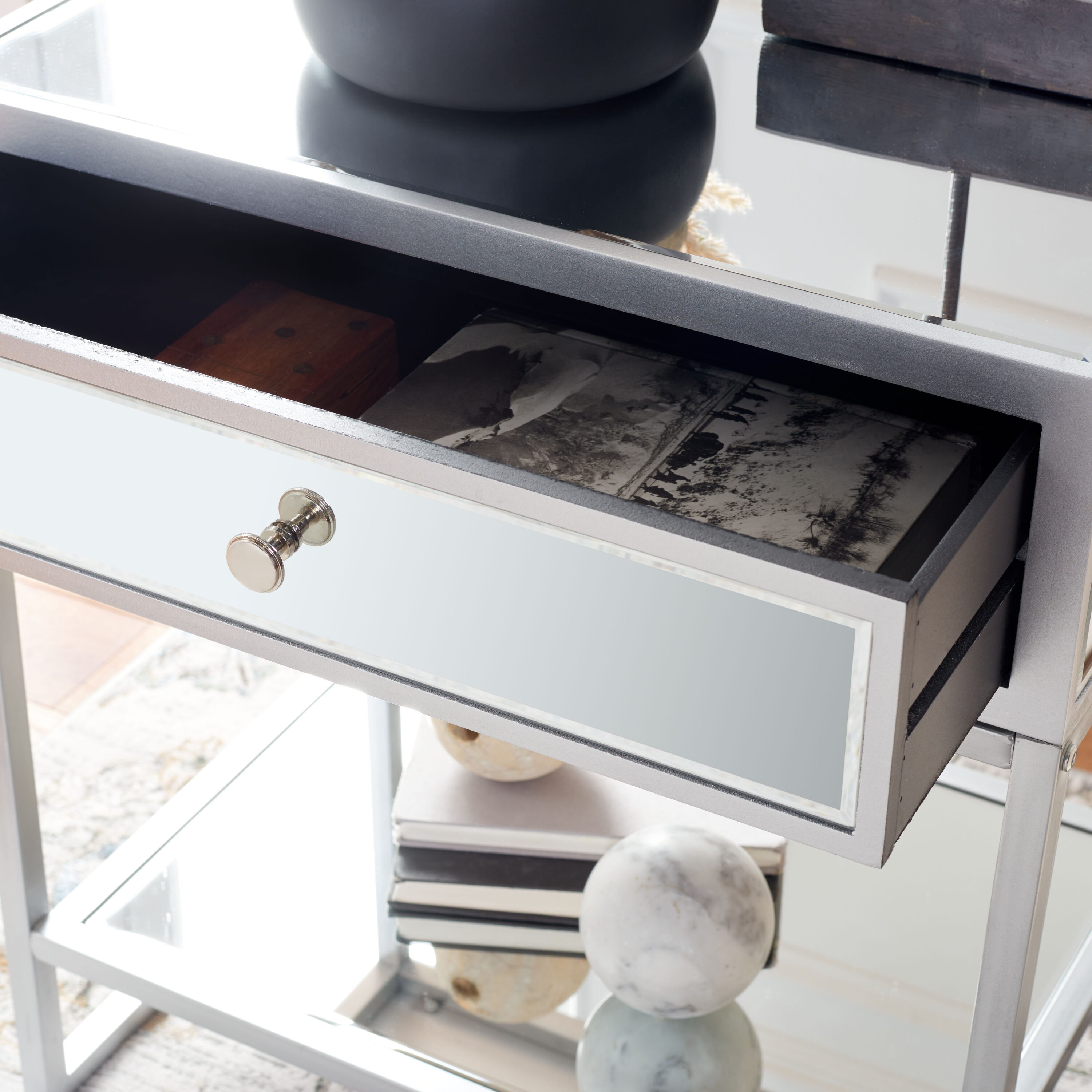 Safavieh ACC9701A End-Tables - View #3