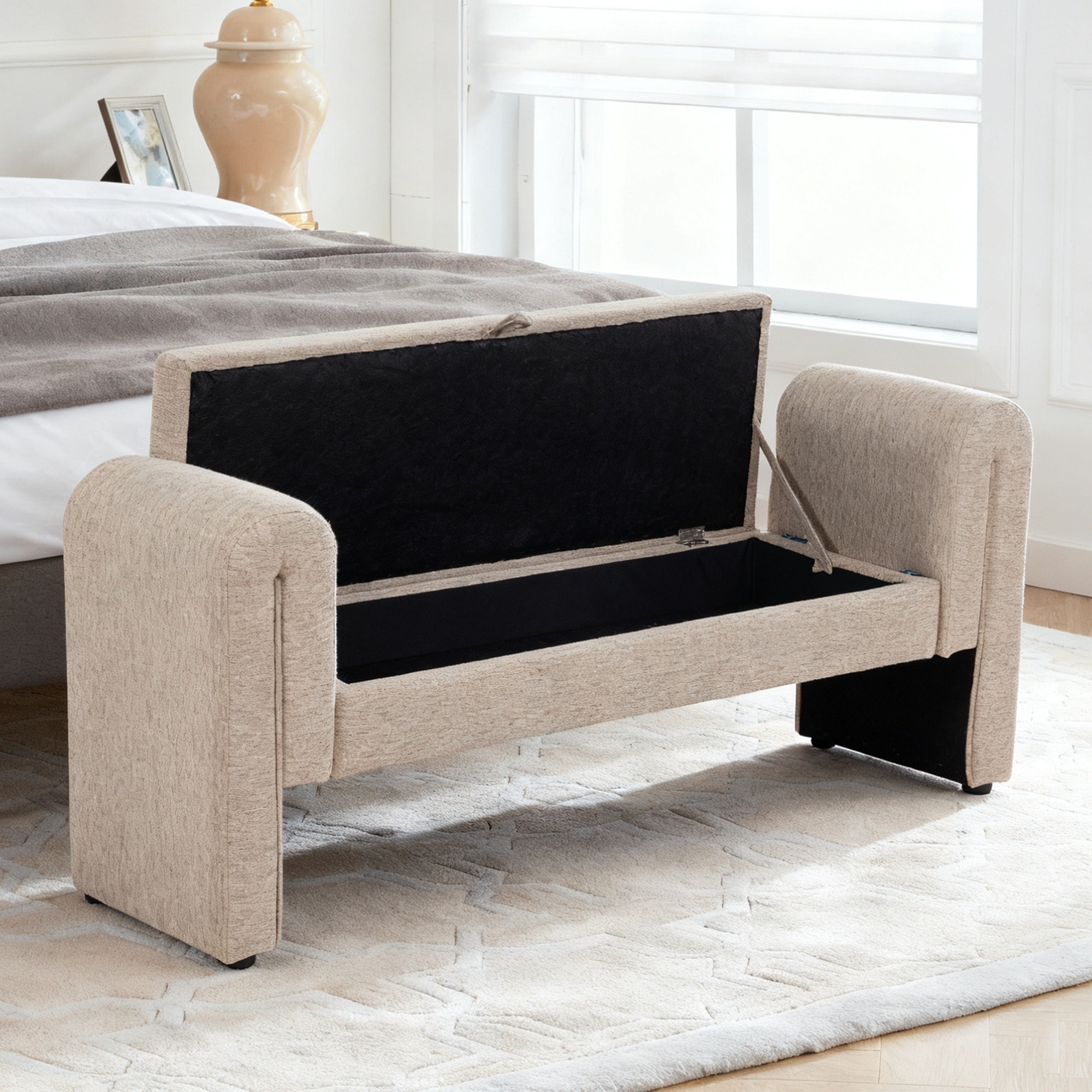 UOI ZZH102546 bench - View #3