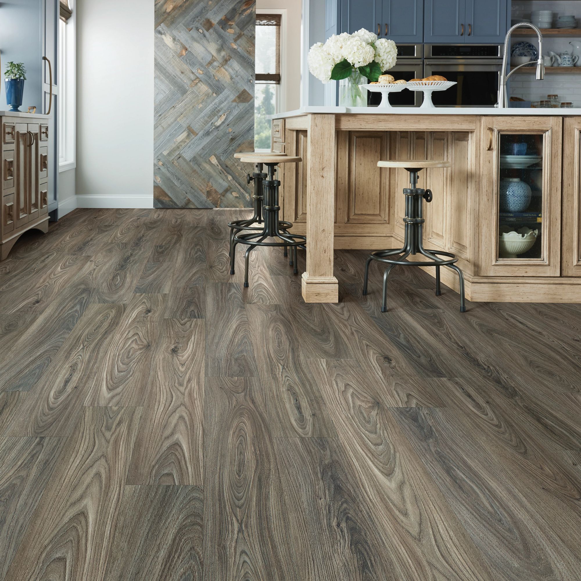 Shaw LX942-915-SAMP Luxury-Vinyl-Plank-Samples - View #2