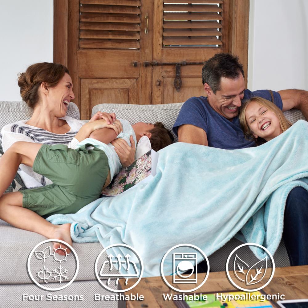 Hastings Home 629020FQY Blankets-And-Throws - View #6