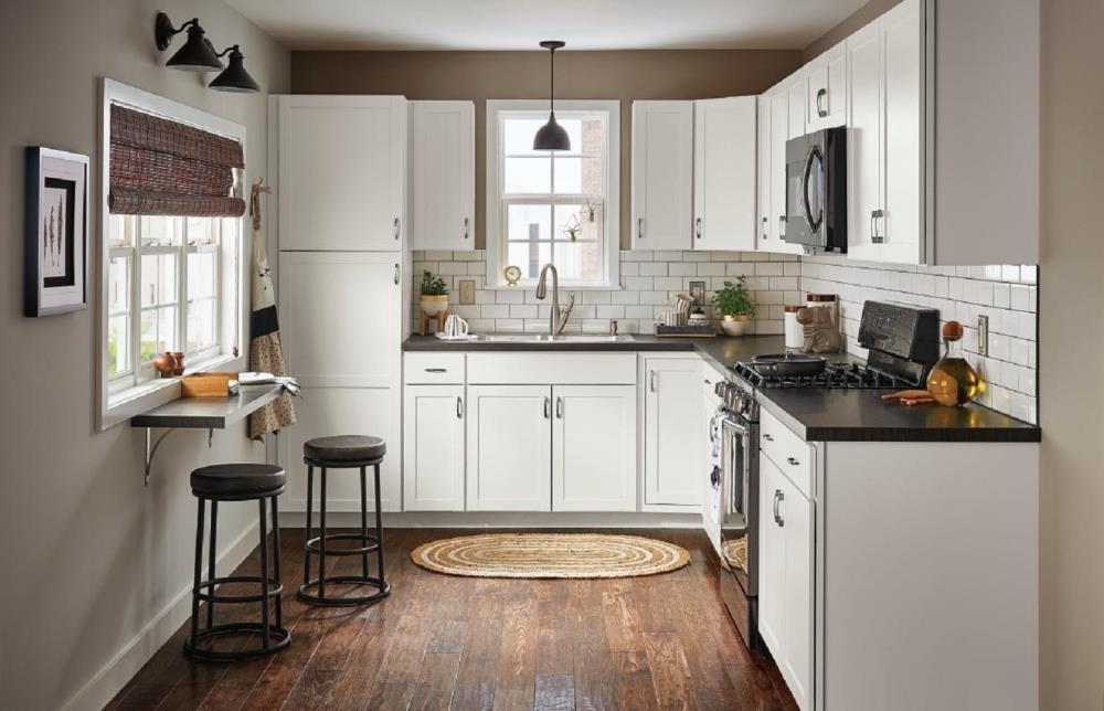 Diamond NOW B33B Cabinets-Kitchen - View #7